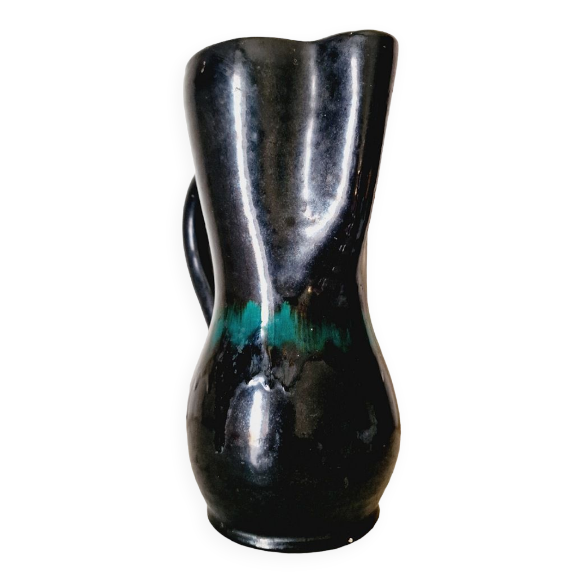 Vintage ceramic jug from Accolay.