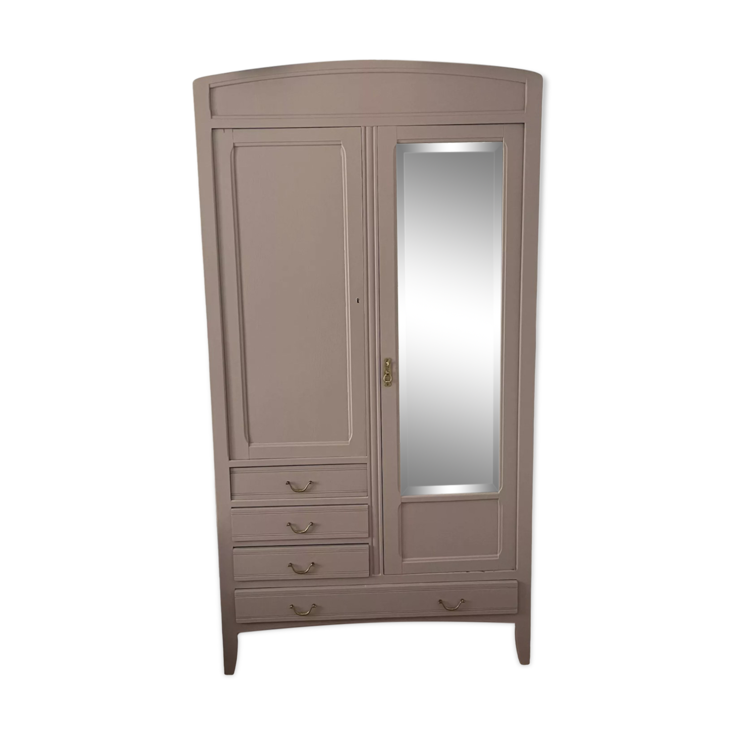 Parisian wardrobe with mirror