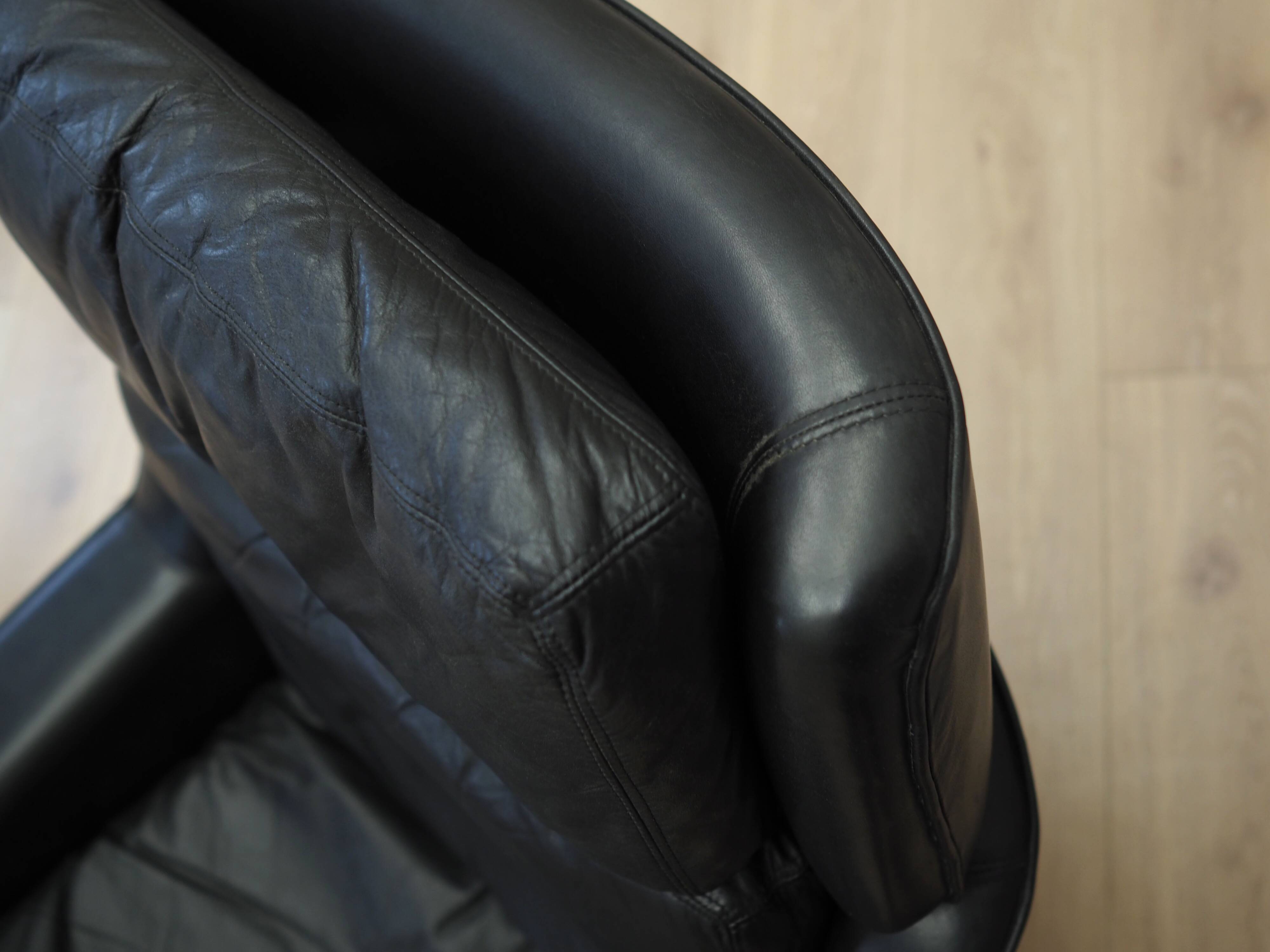 Swivel armchair, Danish design, 1970s, designer: Werner Langenfeld, manufac