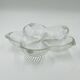 Plat en verre moulé fleur Art déco