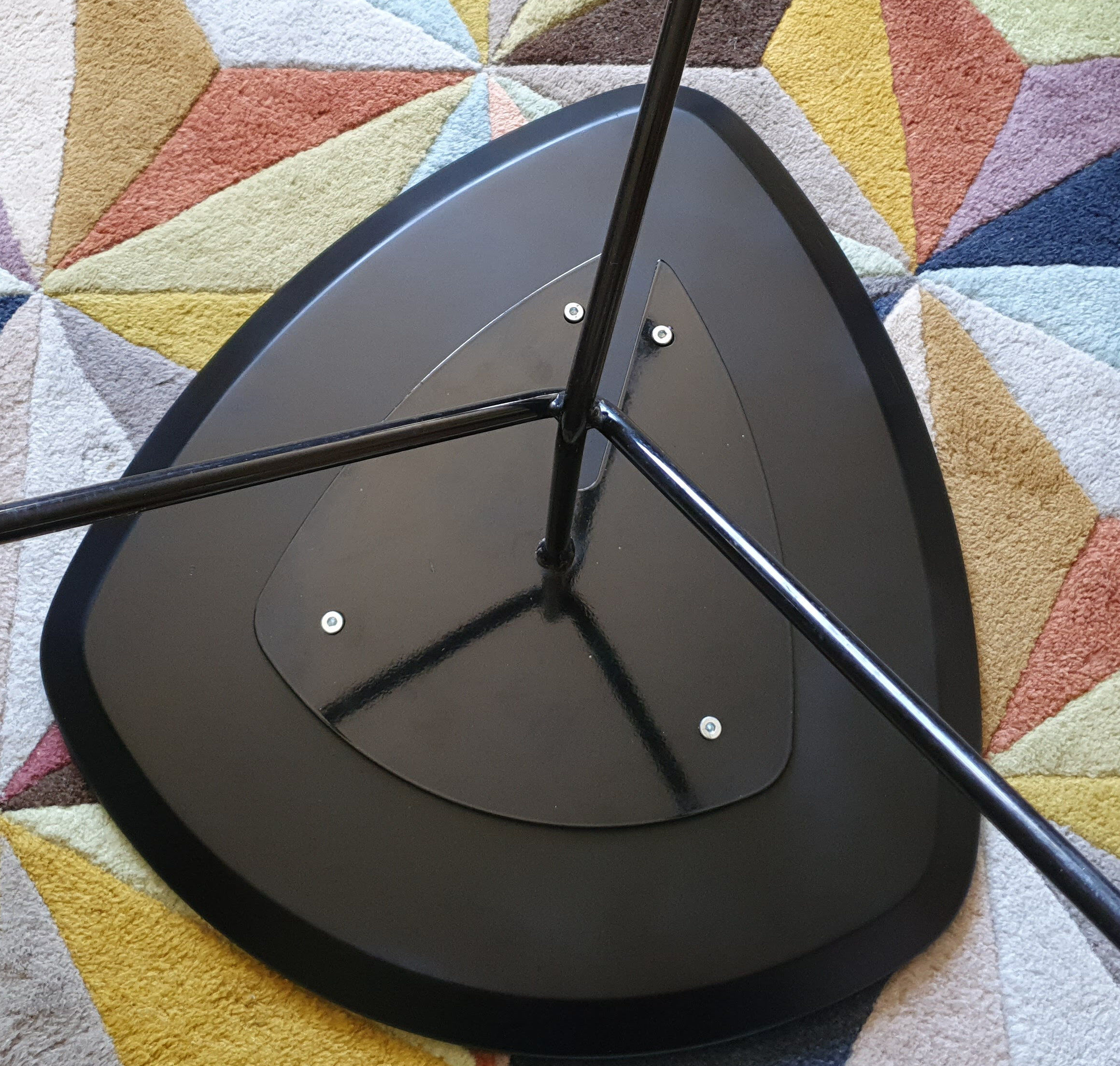 Side or living room table