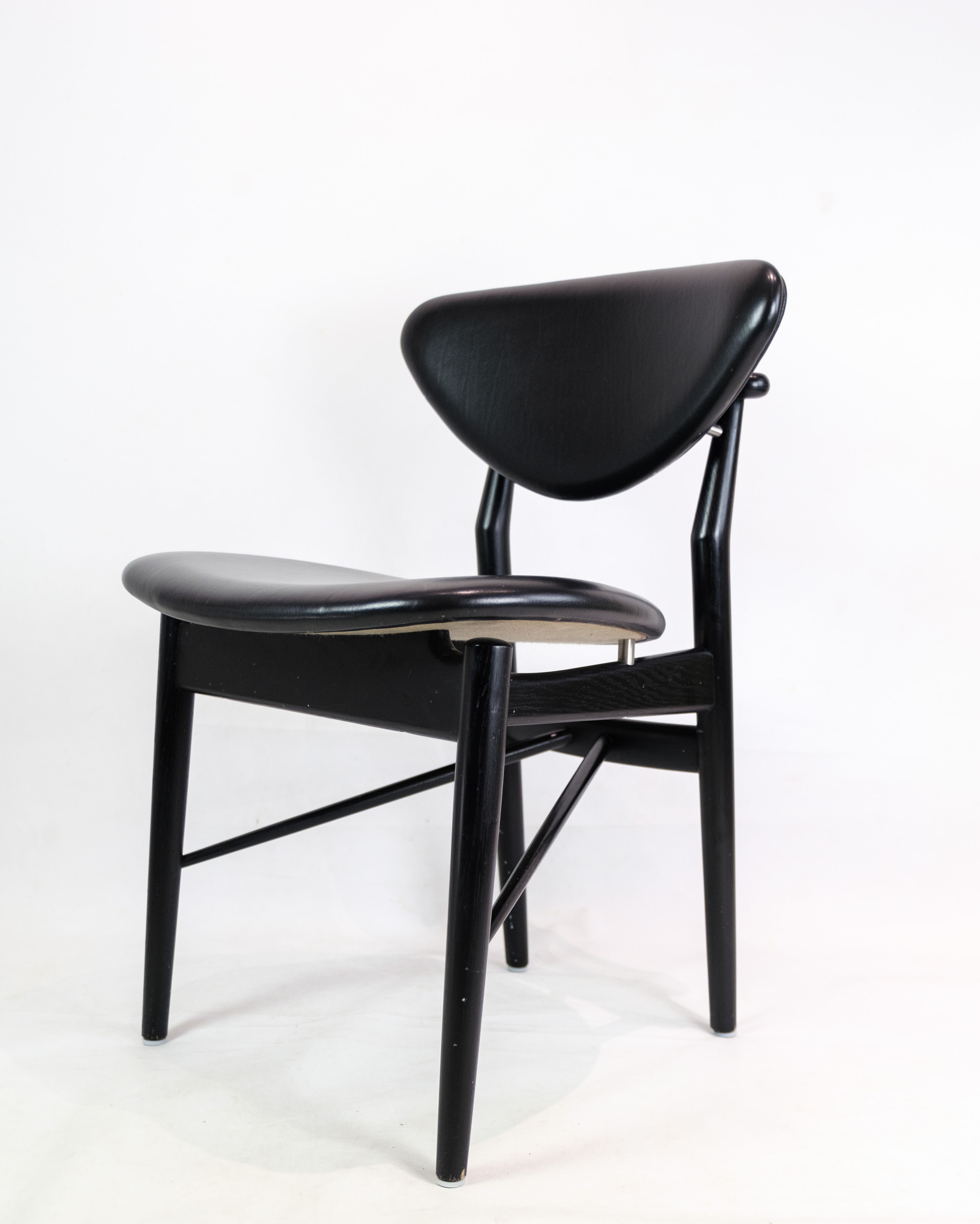 Chair, Finn Juhl, Black painted oak, House of Finn Juhl, model 108