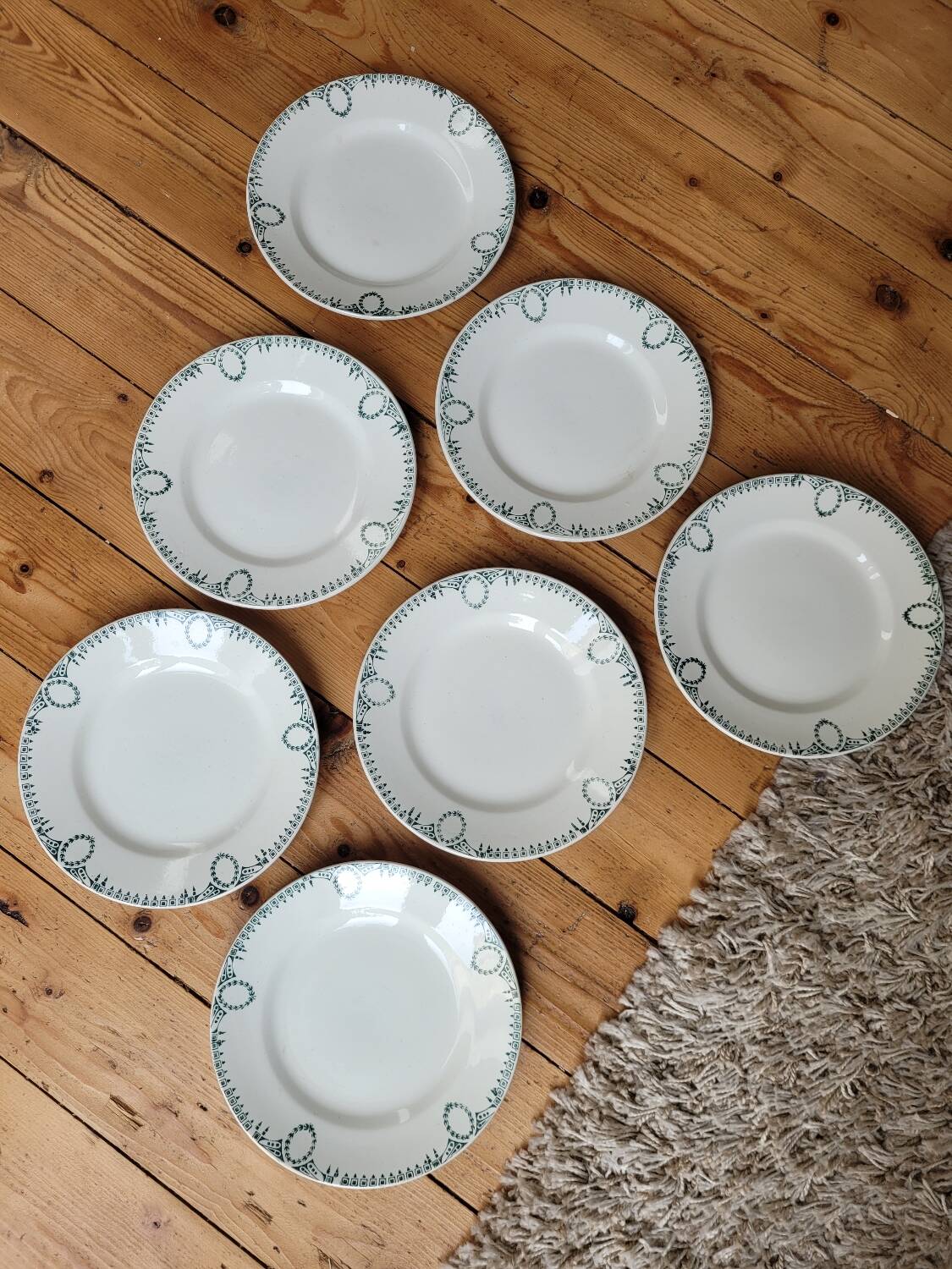 Set of 7 dessert plates n°418 Ceranord