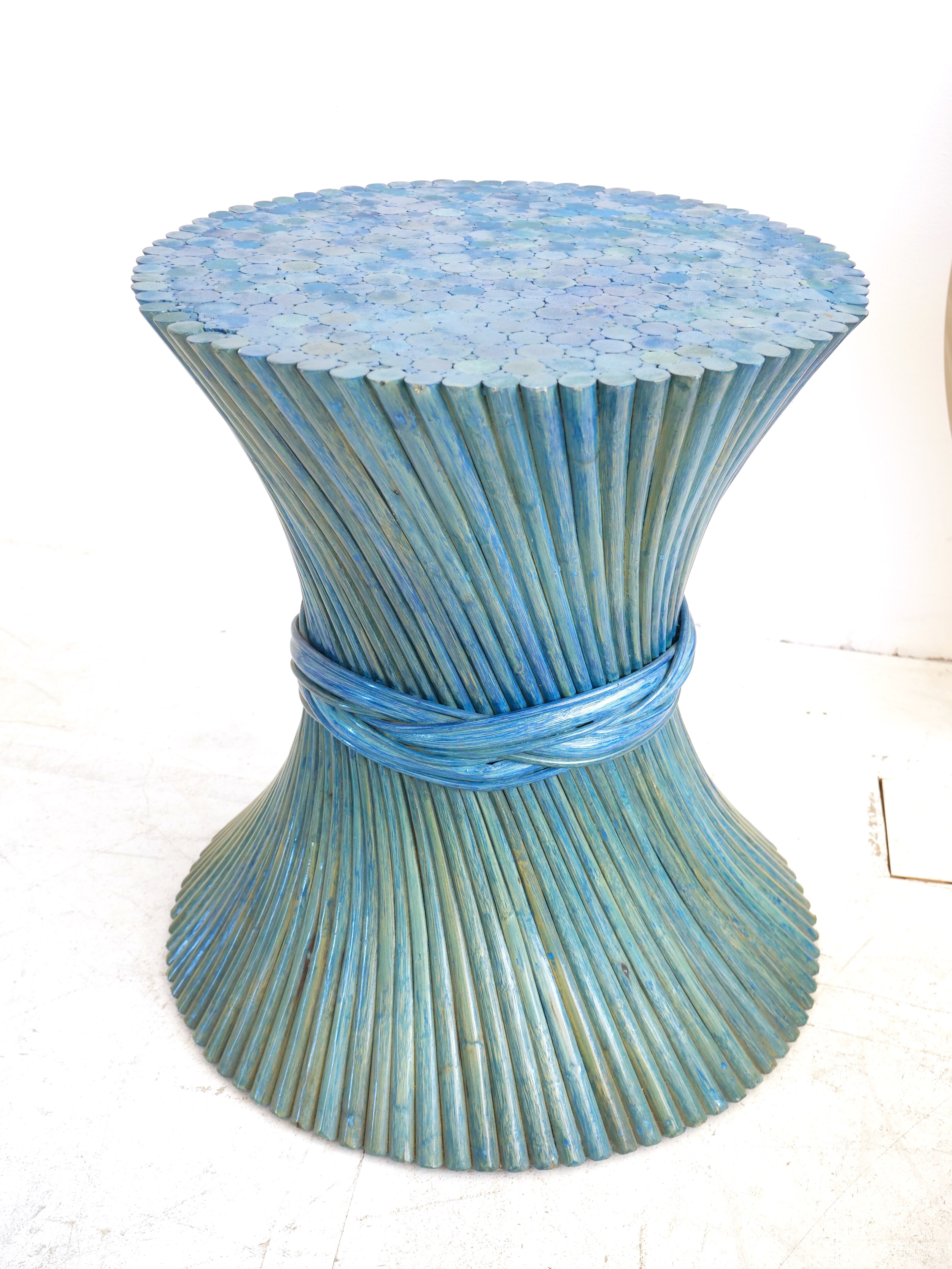 Table bamboo Mc Guire blue lazure