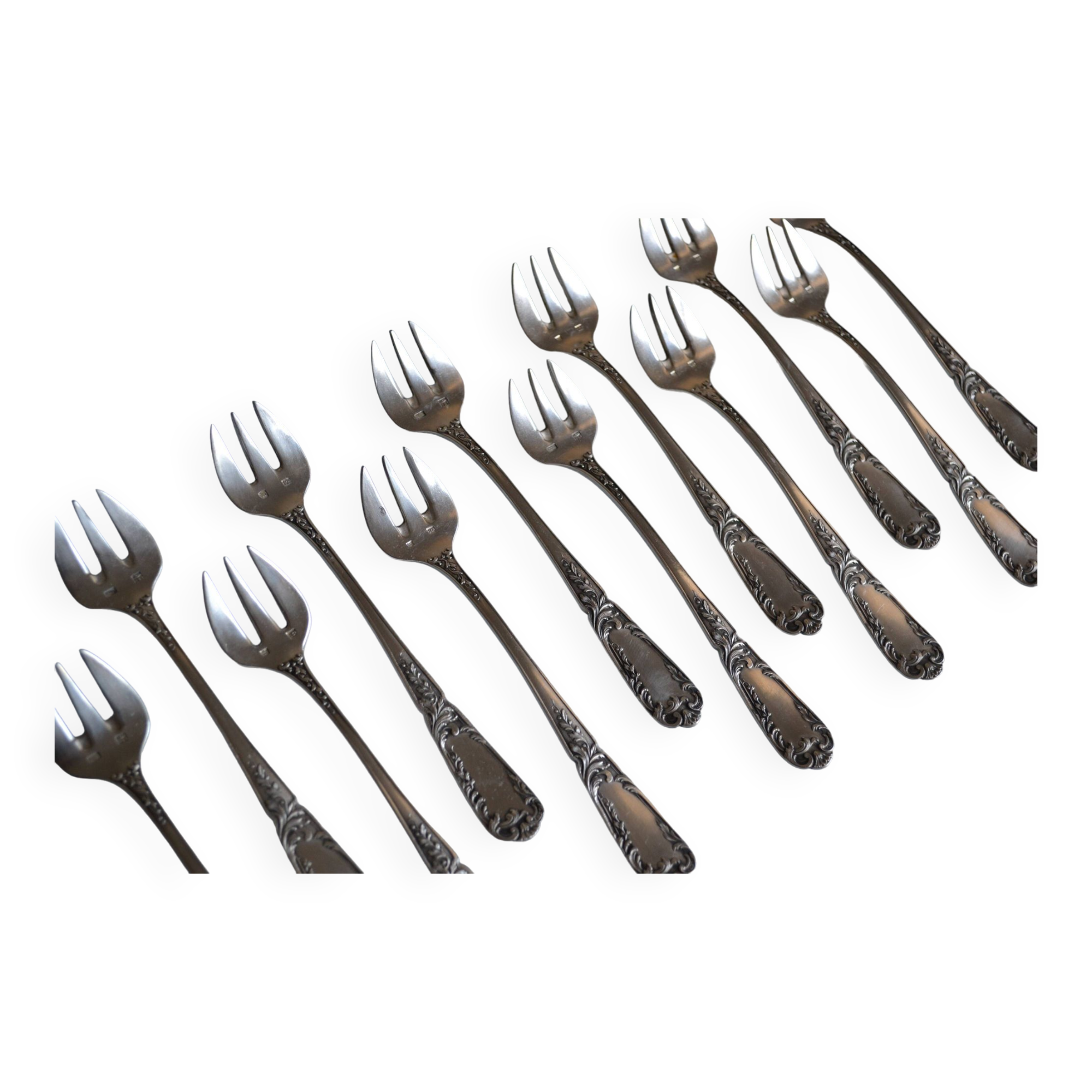 12 fourchettes à huitre métal argenté orfèvre sfam