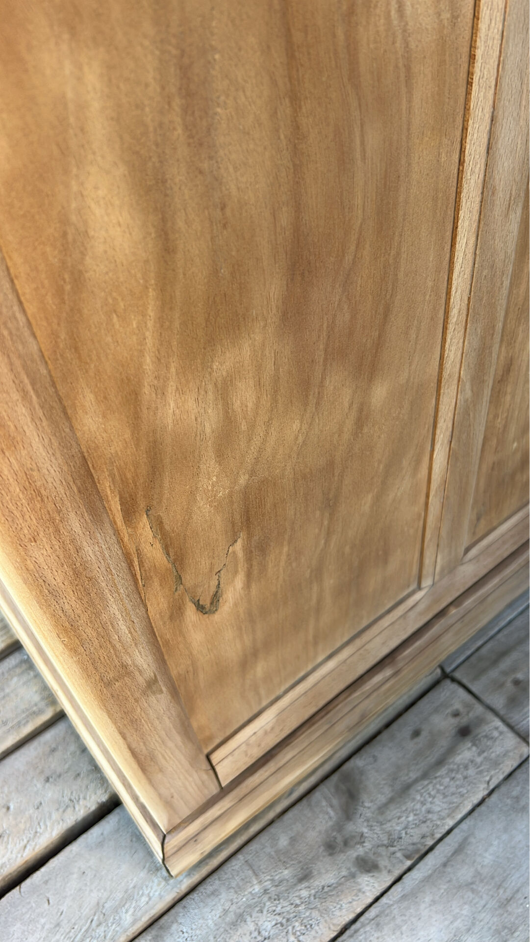 Old counter with sliding doors in raw wood