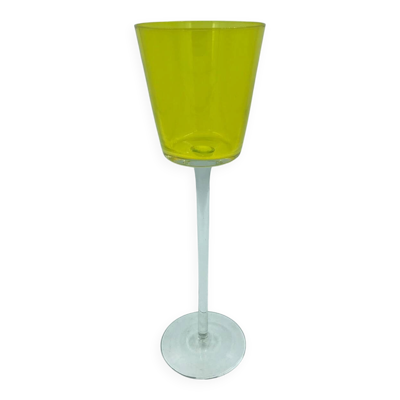 Bougeoir en verre jaune sur pied