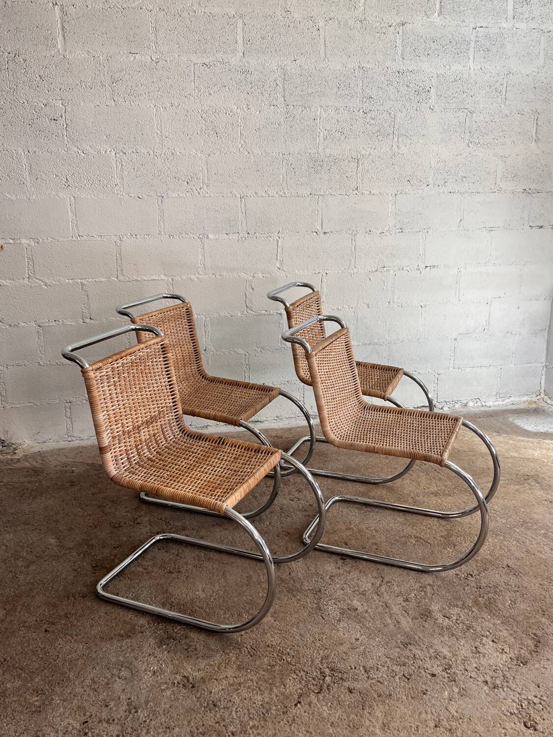 Set of 4 mr10 rattan chairs by mies van der rohe
