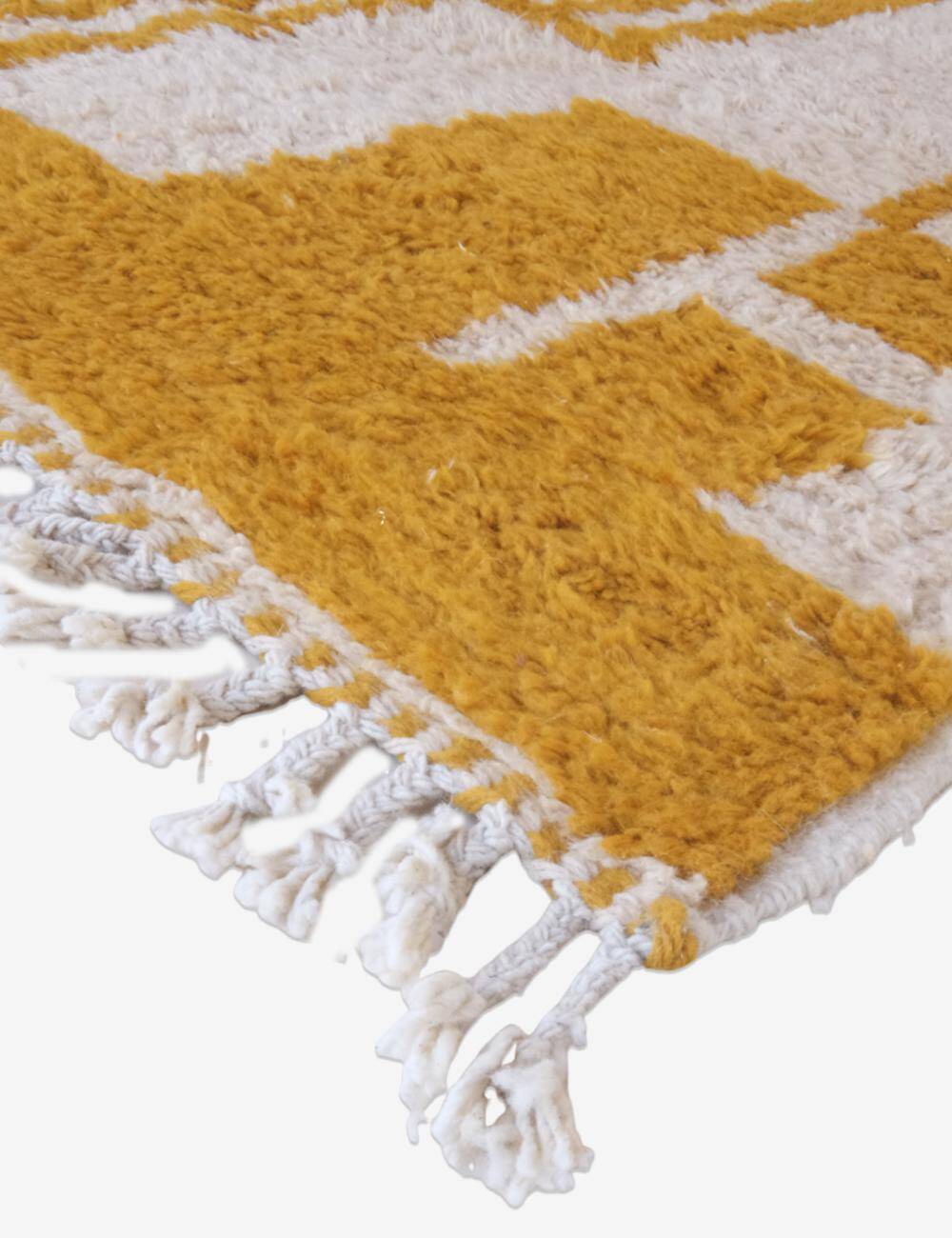 Contemporary Yellow Rug - 346 x 245 cm