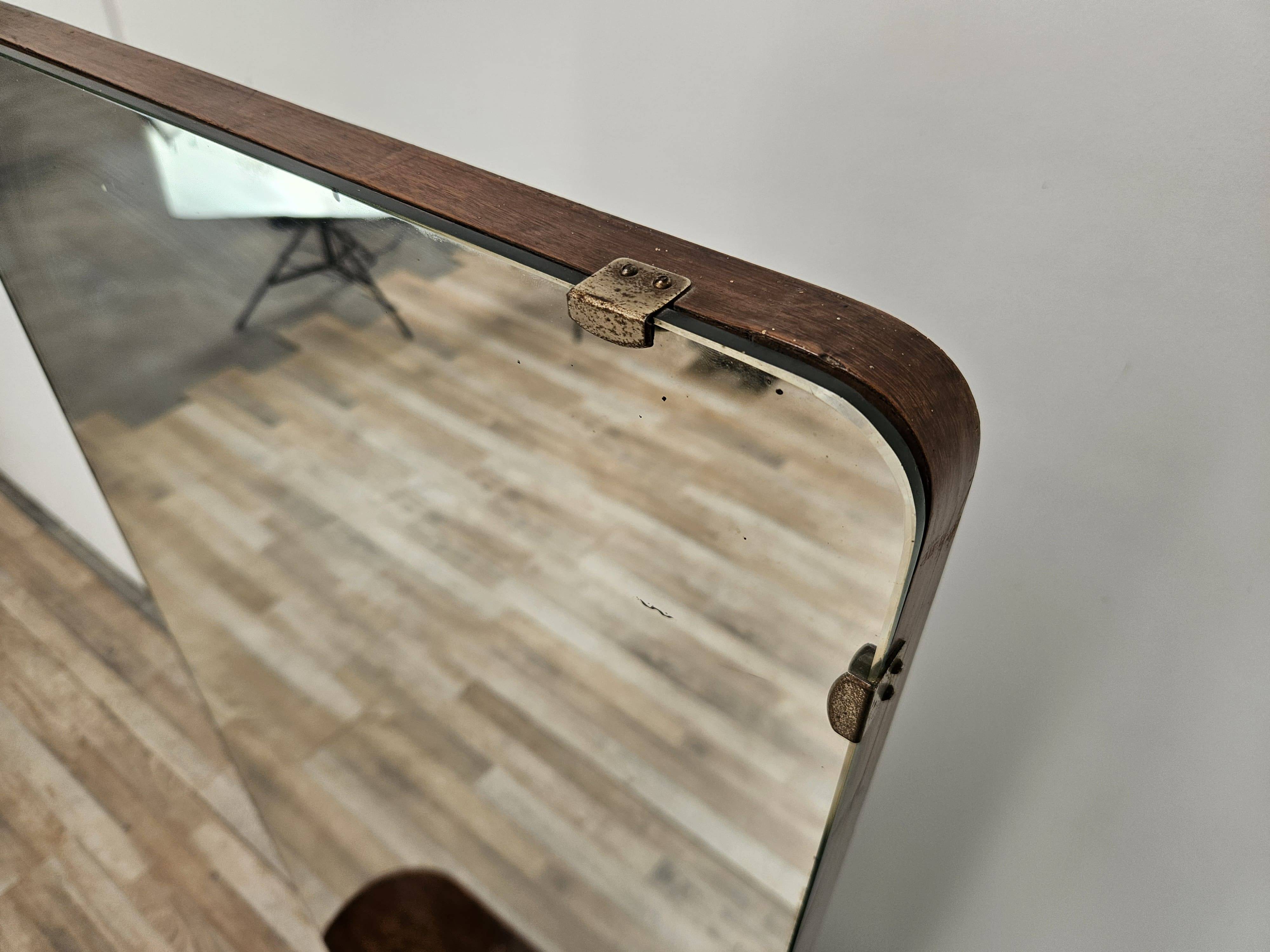 Art Déco Vanity Table in Nutwood with Mirror, Italian Design, 1940s