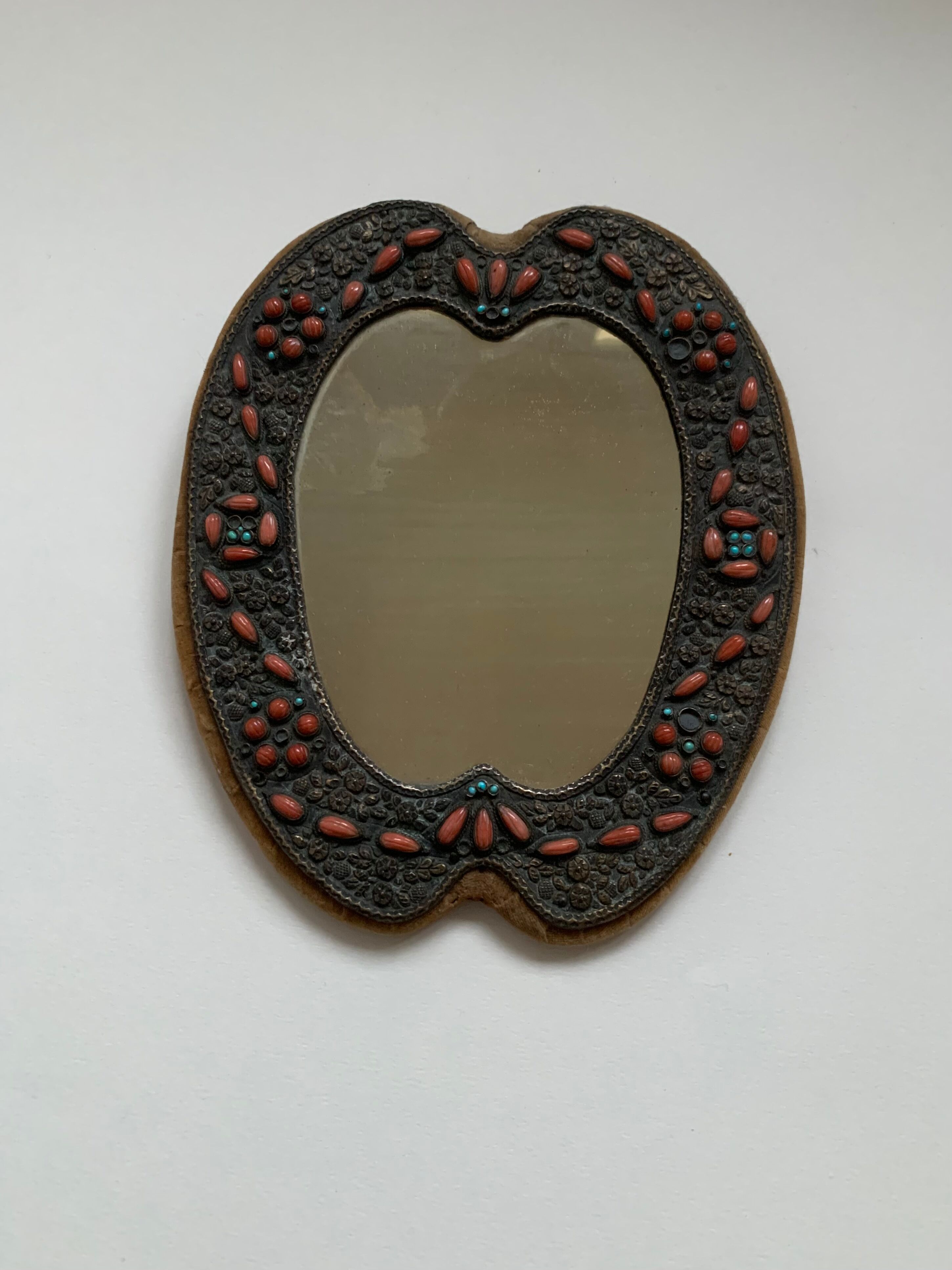 Mirror wall the vintage oriental style, 22x19 cm