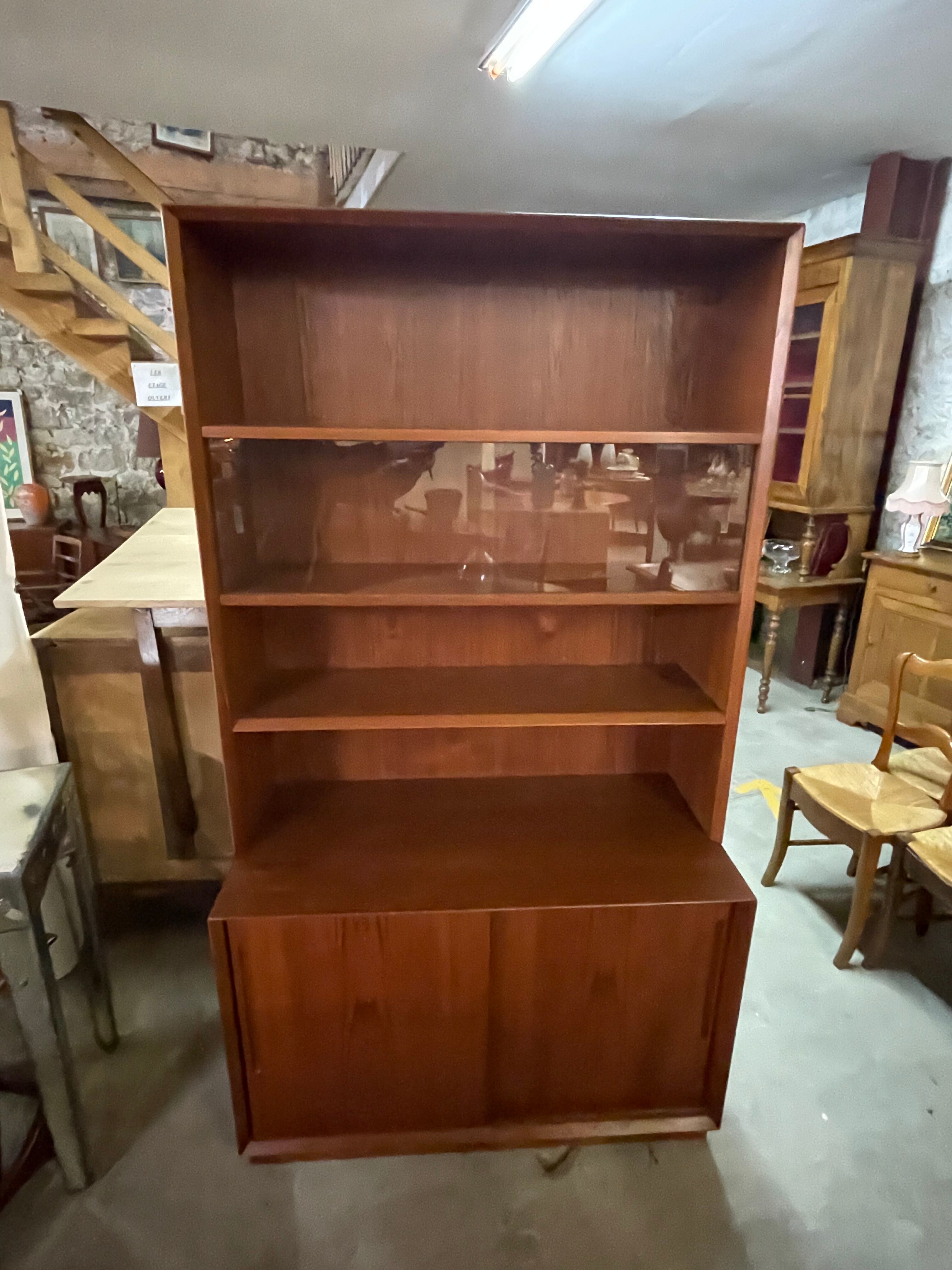 Scandinavian bookcase