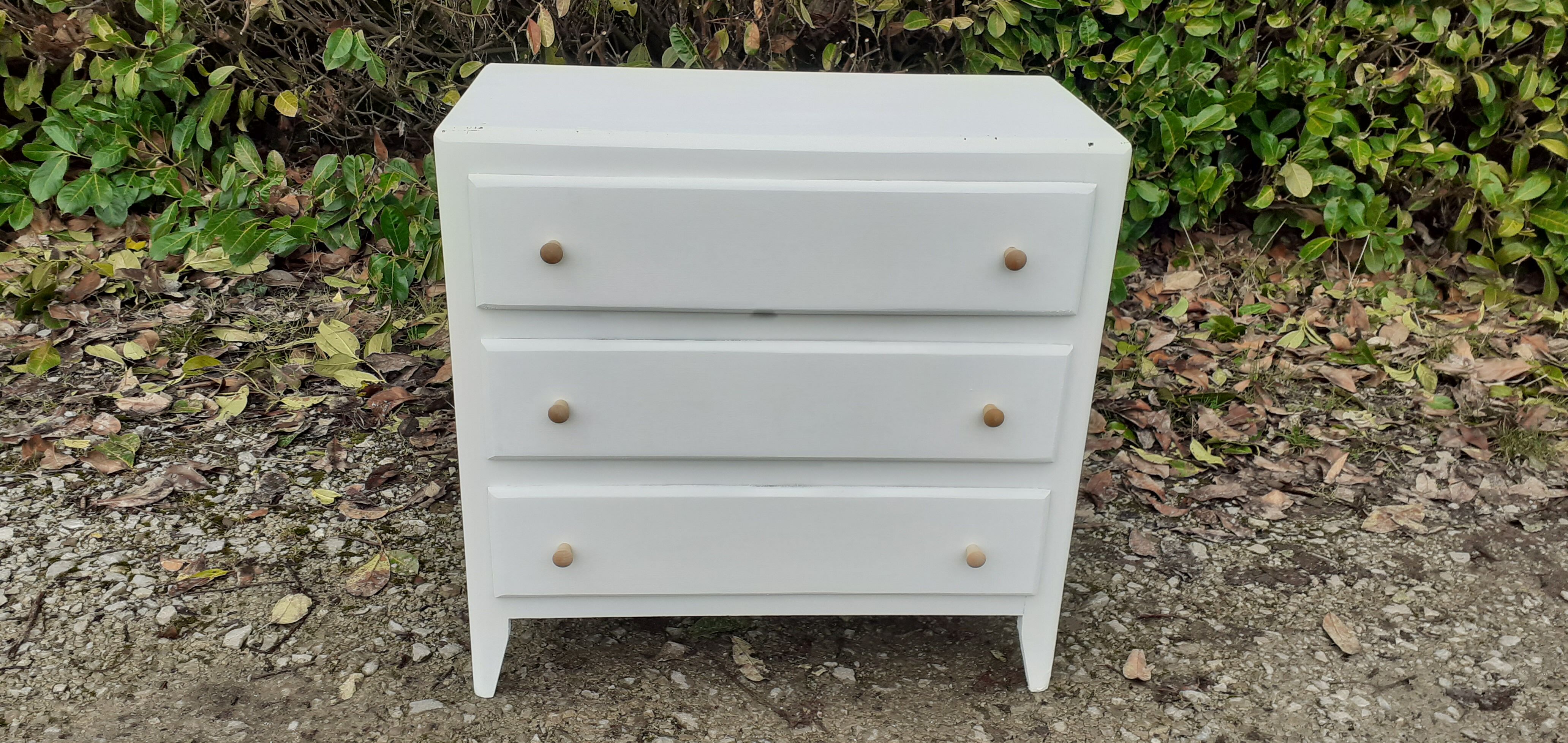 Chest of drawers 3 drawers feet compass year 50 vintage white