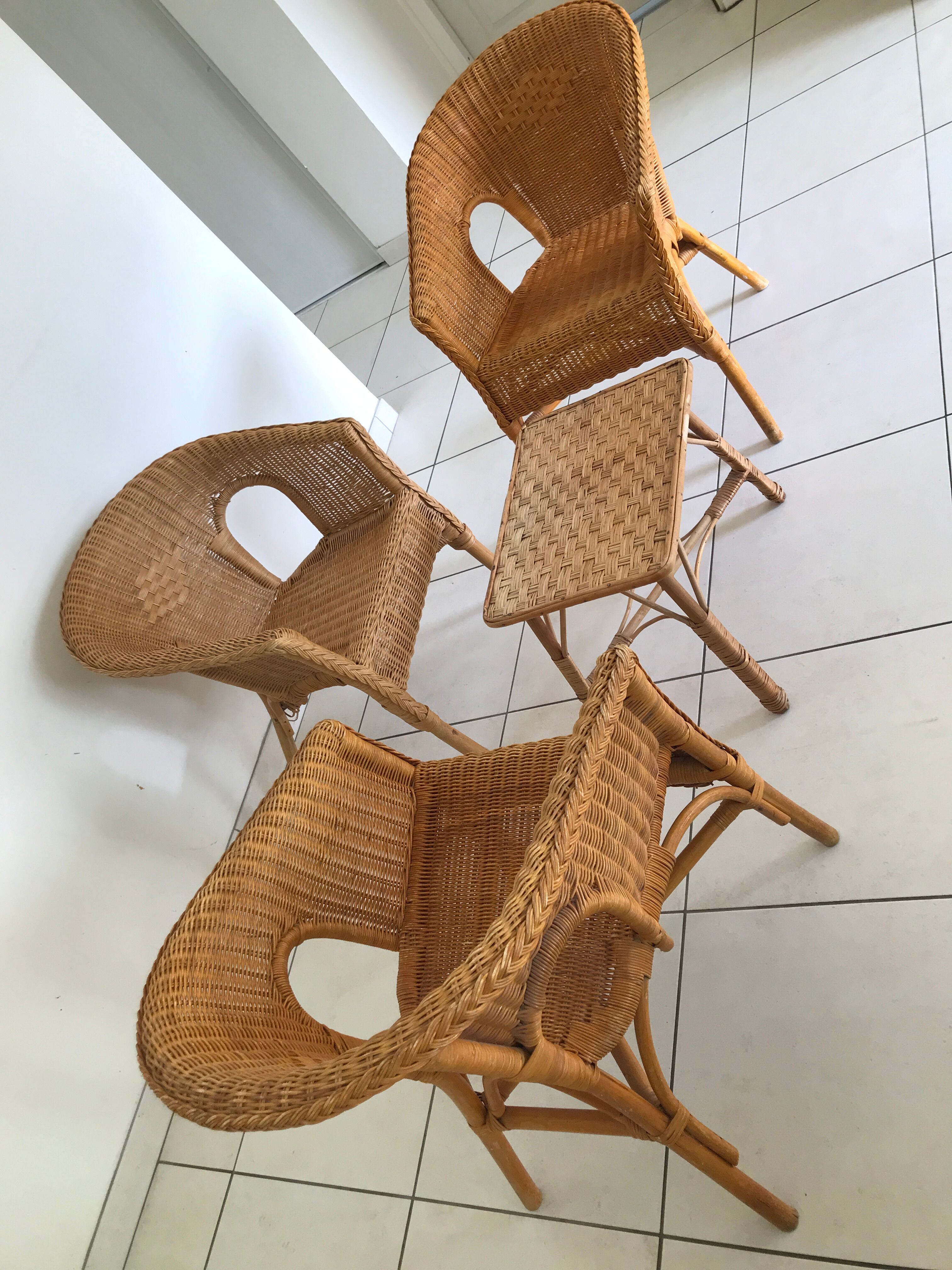 Vintage rattan garden set