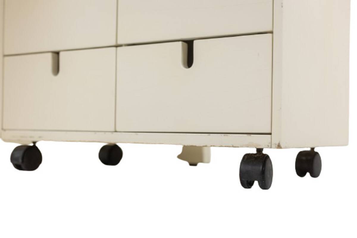 Desk and its cardboard box in white lacquered plywood. 1970s.