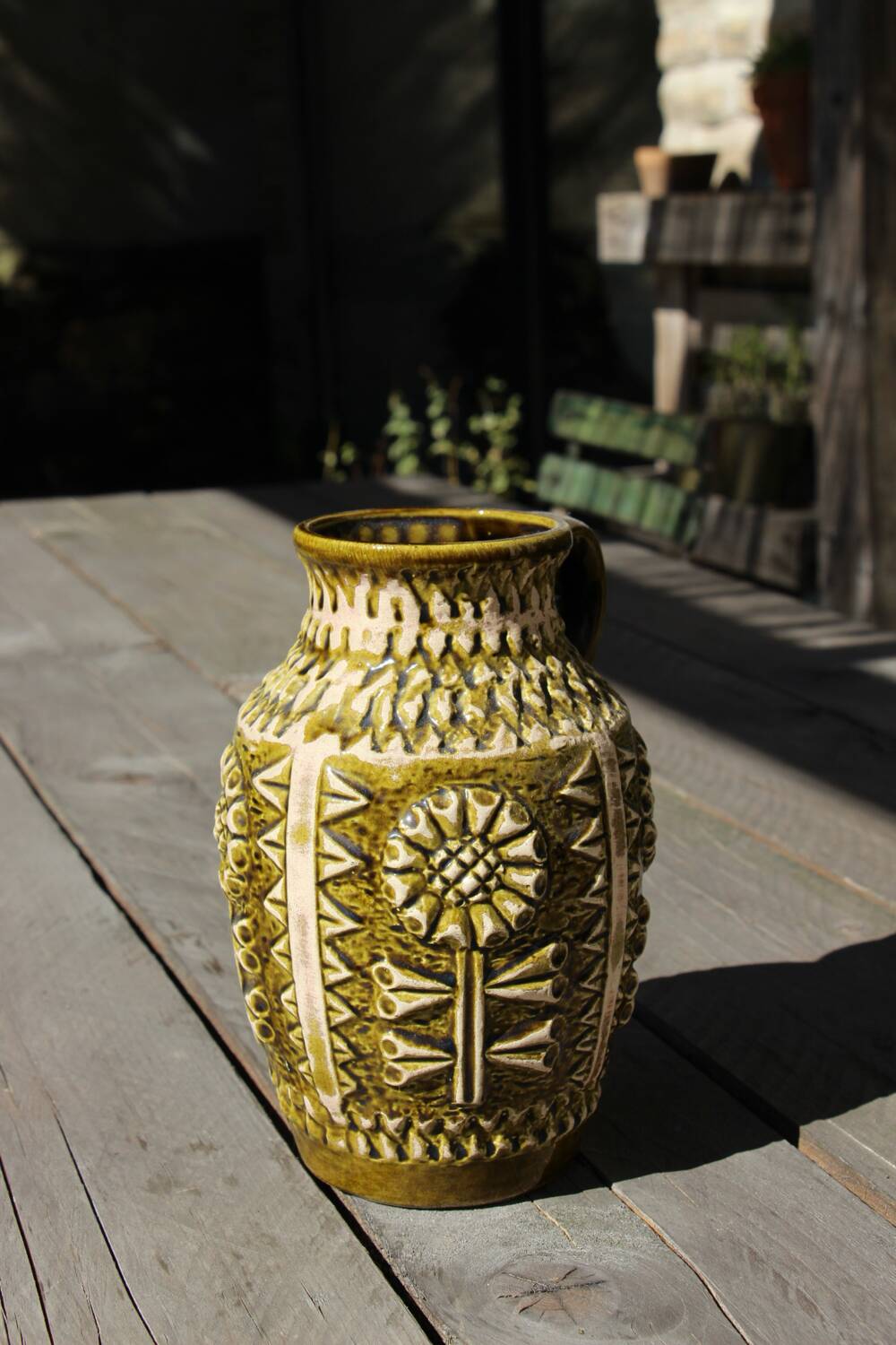 Ceramic vase