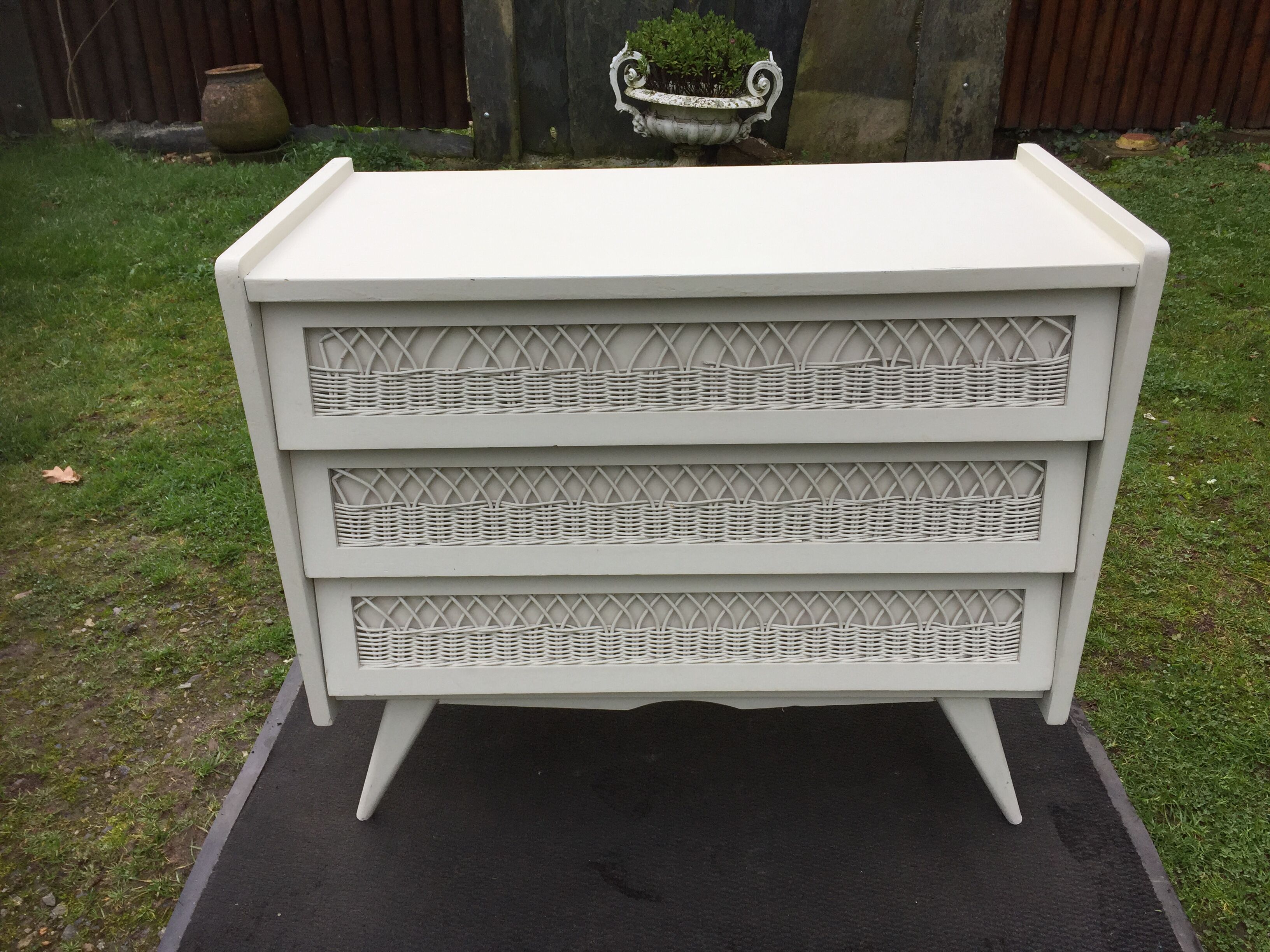 Vintage lacquered chest of drawers grey white