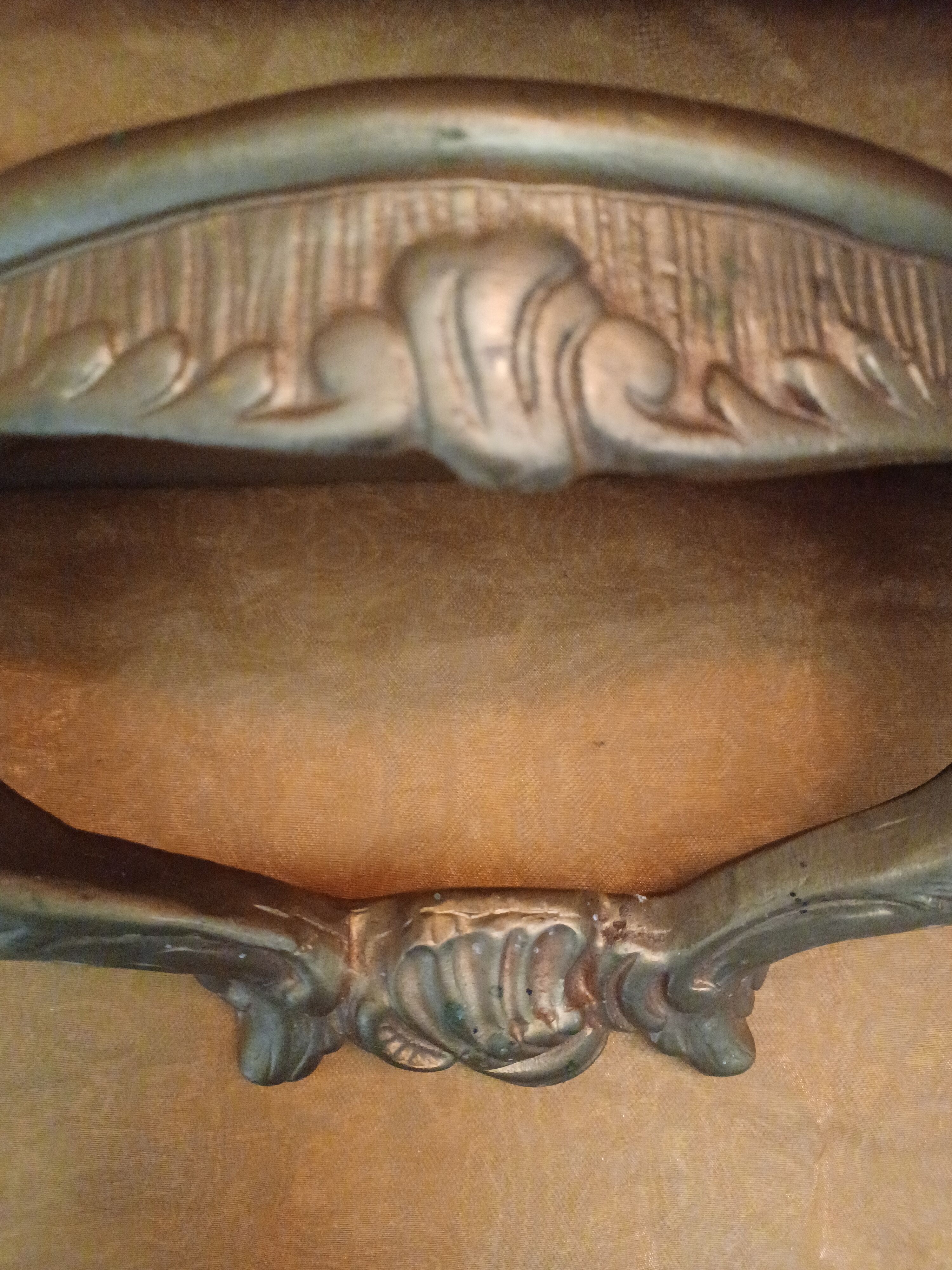 Wall console shelf Gilded, Baroque resin.