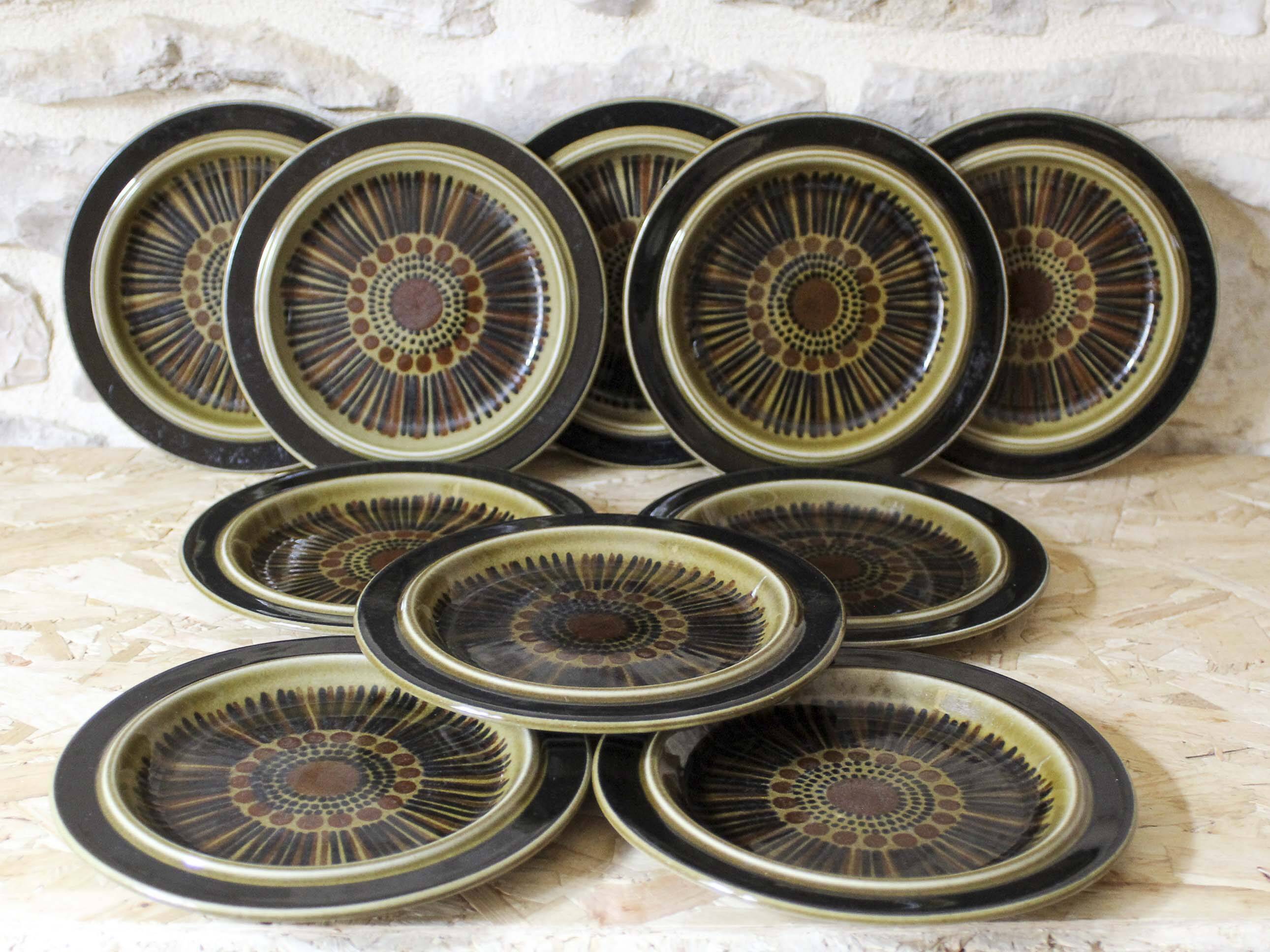 10 Kosmos series dessert plates by Arabia Finland