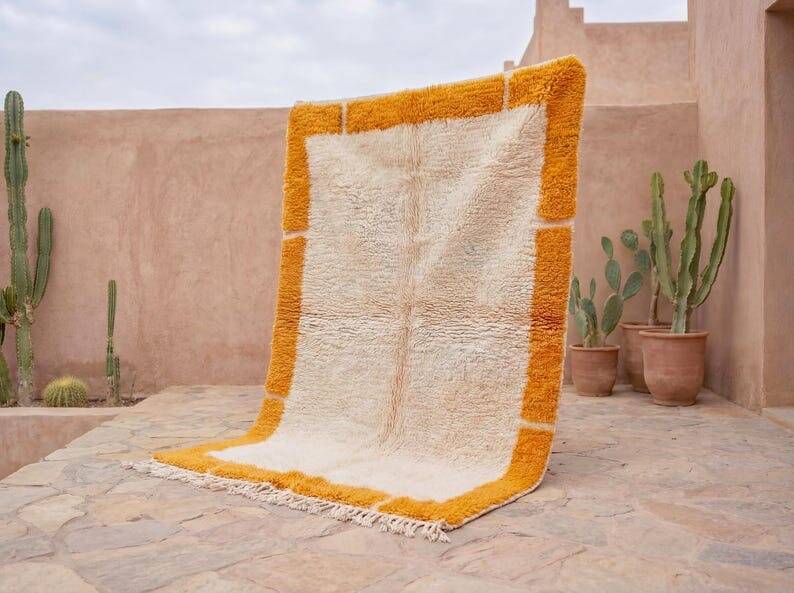 Traditional handmade pure wool Berber rug size 250x250 cm