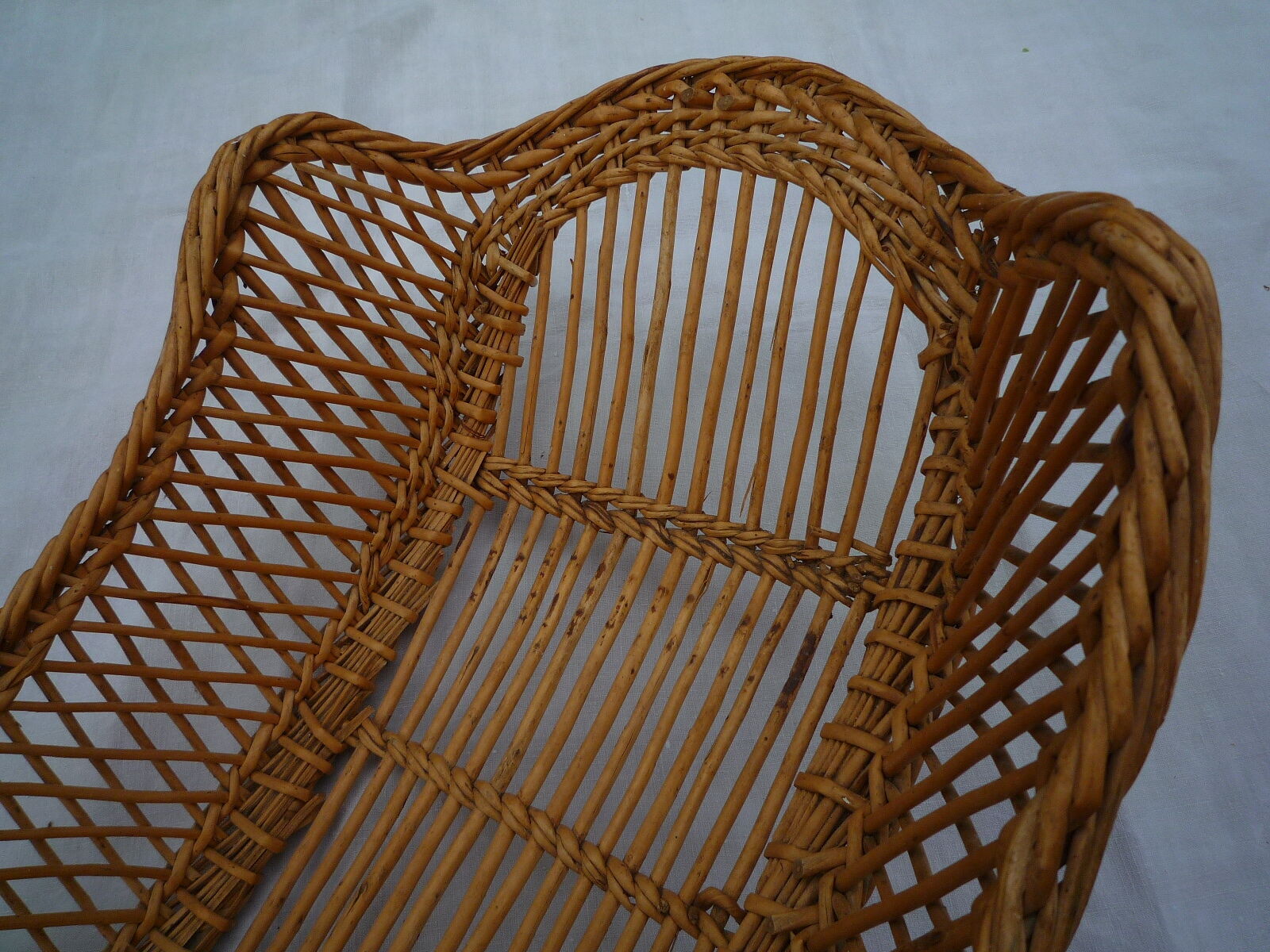 Small basket / rattan pod, 50s