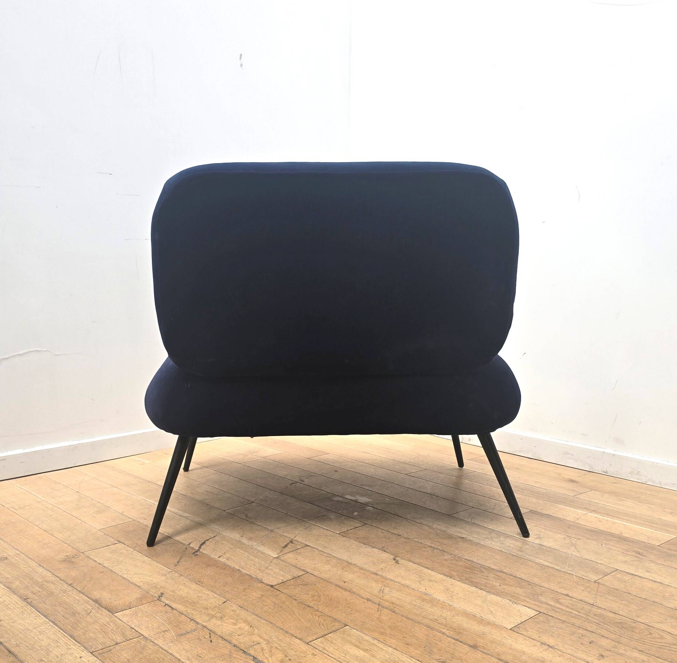 Designer lounge chair