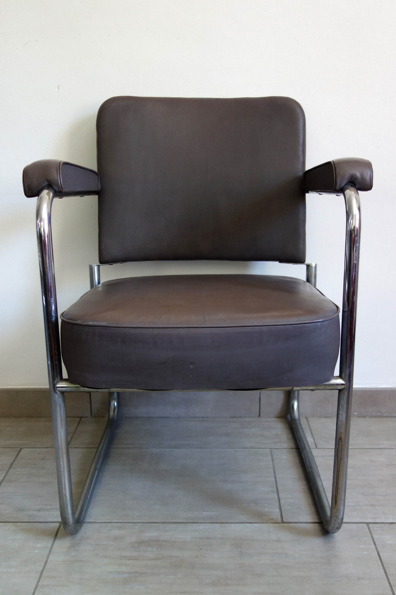 Former Ronéo industrial chair