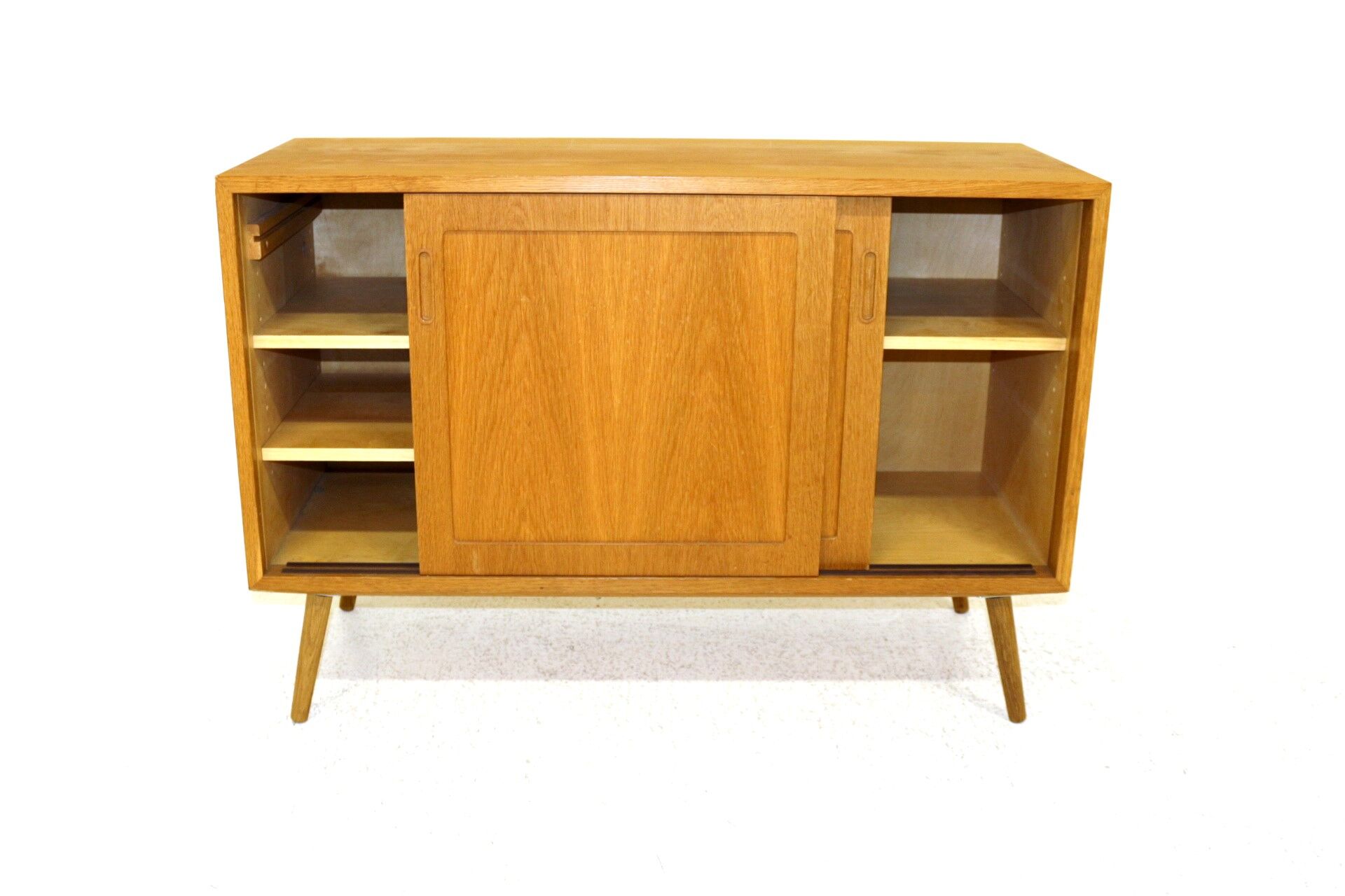 Chest of drawers in oak, Denmark, 1960