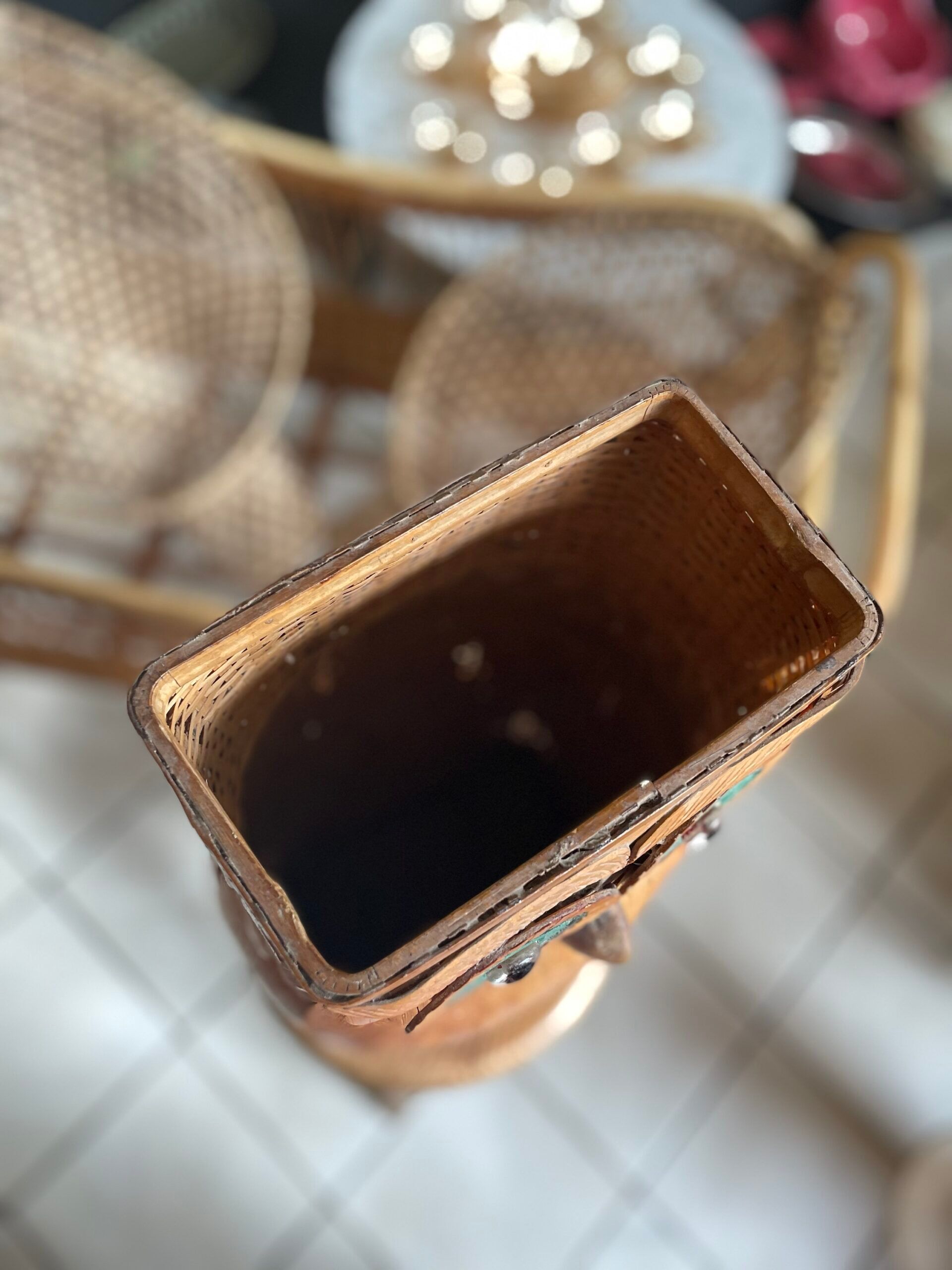 Porte-parapluies chouette vintage en osier et bois sculpté