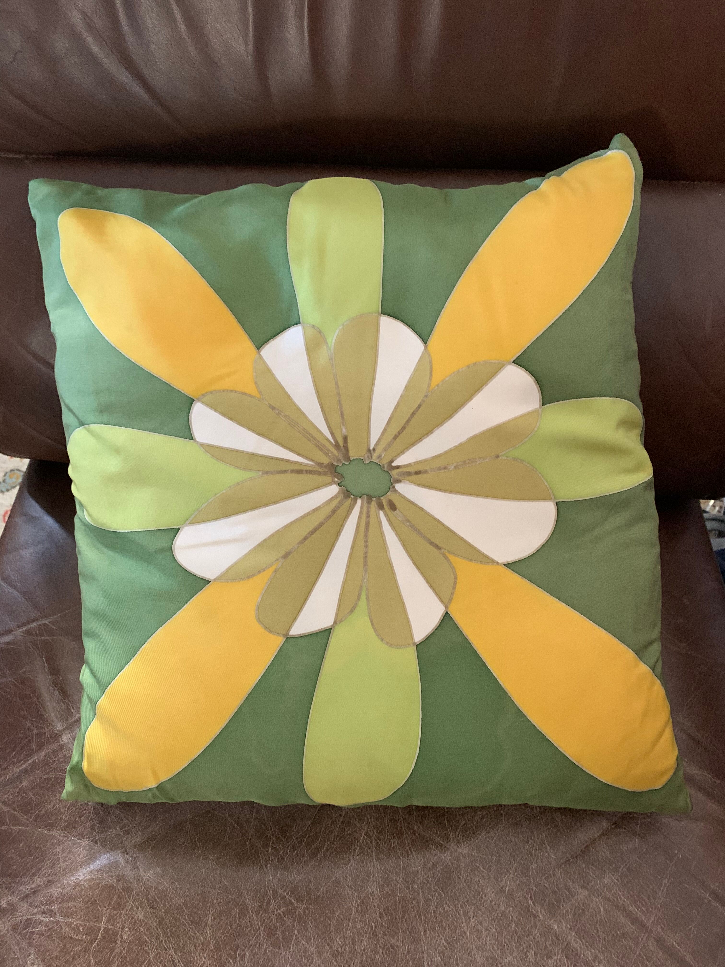 Coussin soie vintage