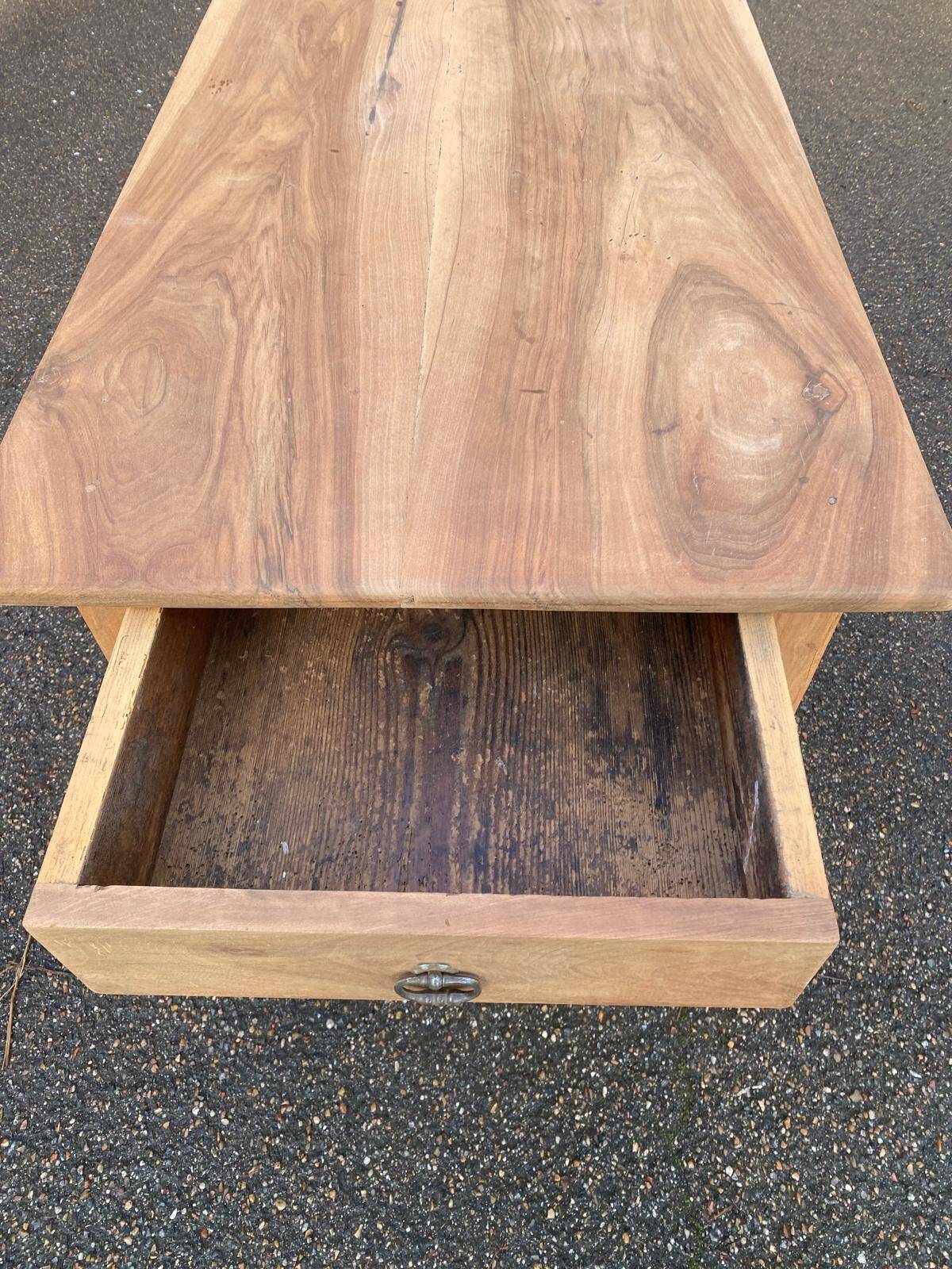 Renovated farmhouse table in solid oak from the 18th century with drawer, 150cm.