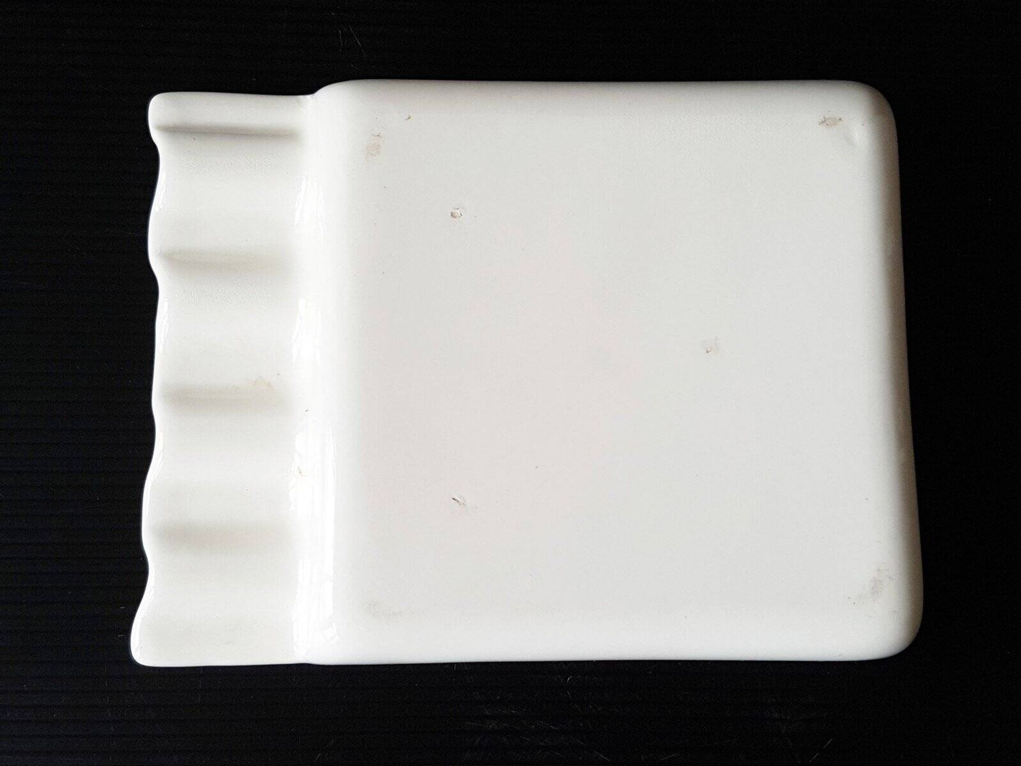 Sascha B. - Vintage ceramic ashtray igloo decor 1950-1960