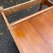 Serving cart/dessert bar trolley on wheels with removable tray