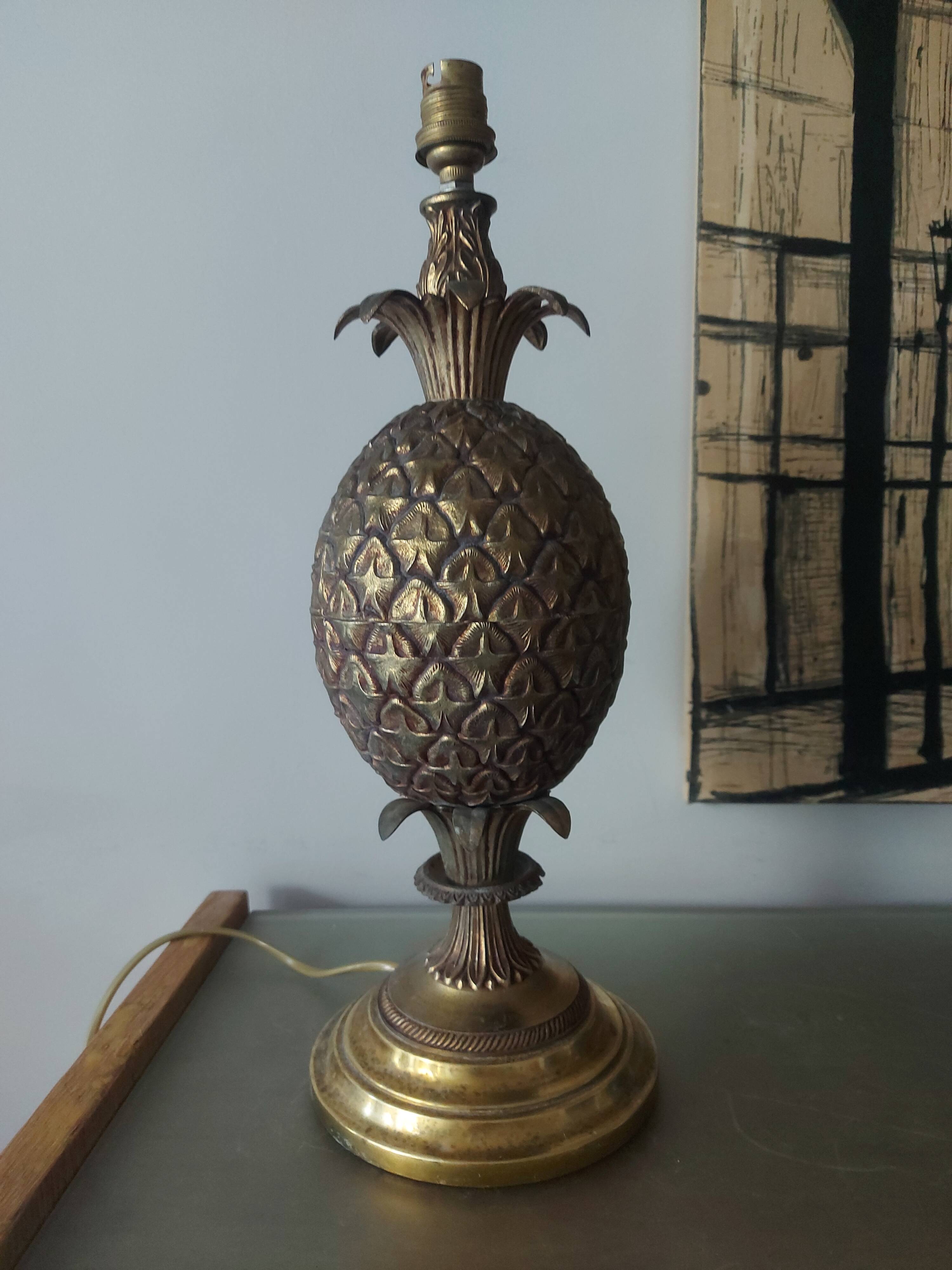 Pineapple lamp in golden brass