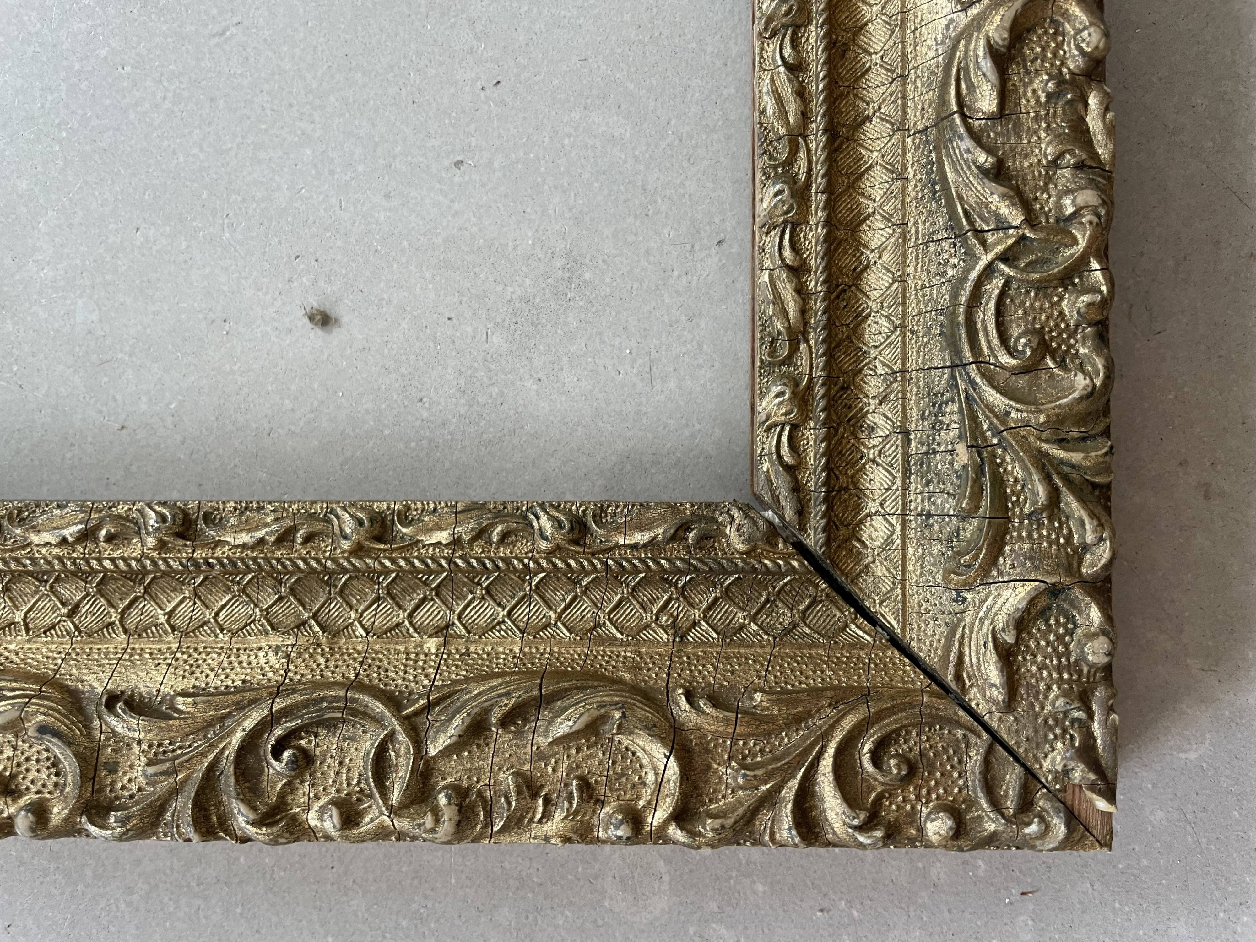 Old golden frame 32x26cm