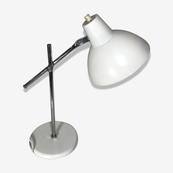 Articulated in white metal and chrome vintage adjustable table lamp