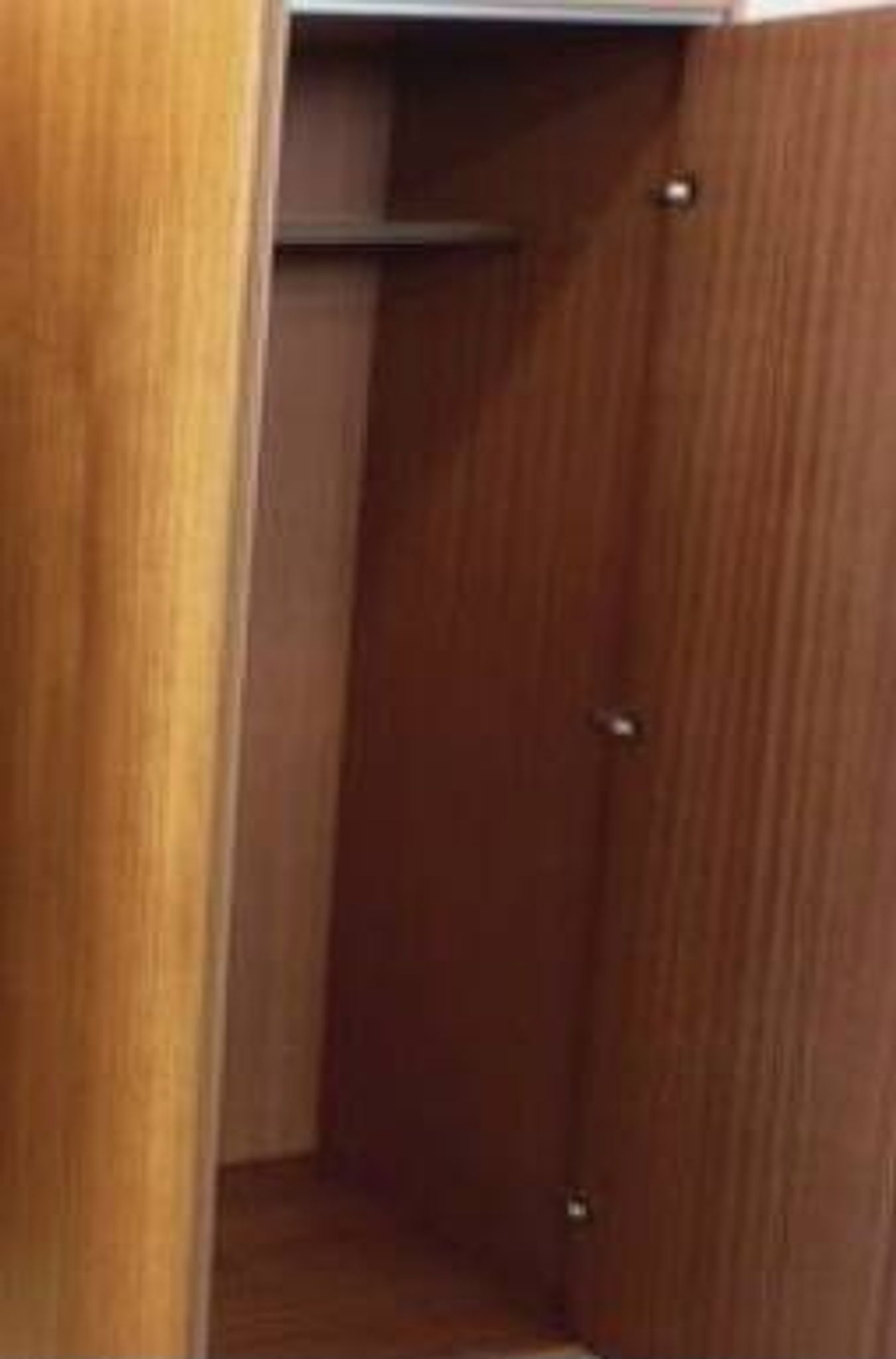 Armoire scandinave vintage en teck