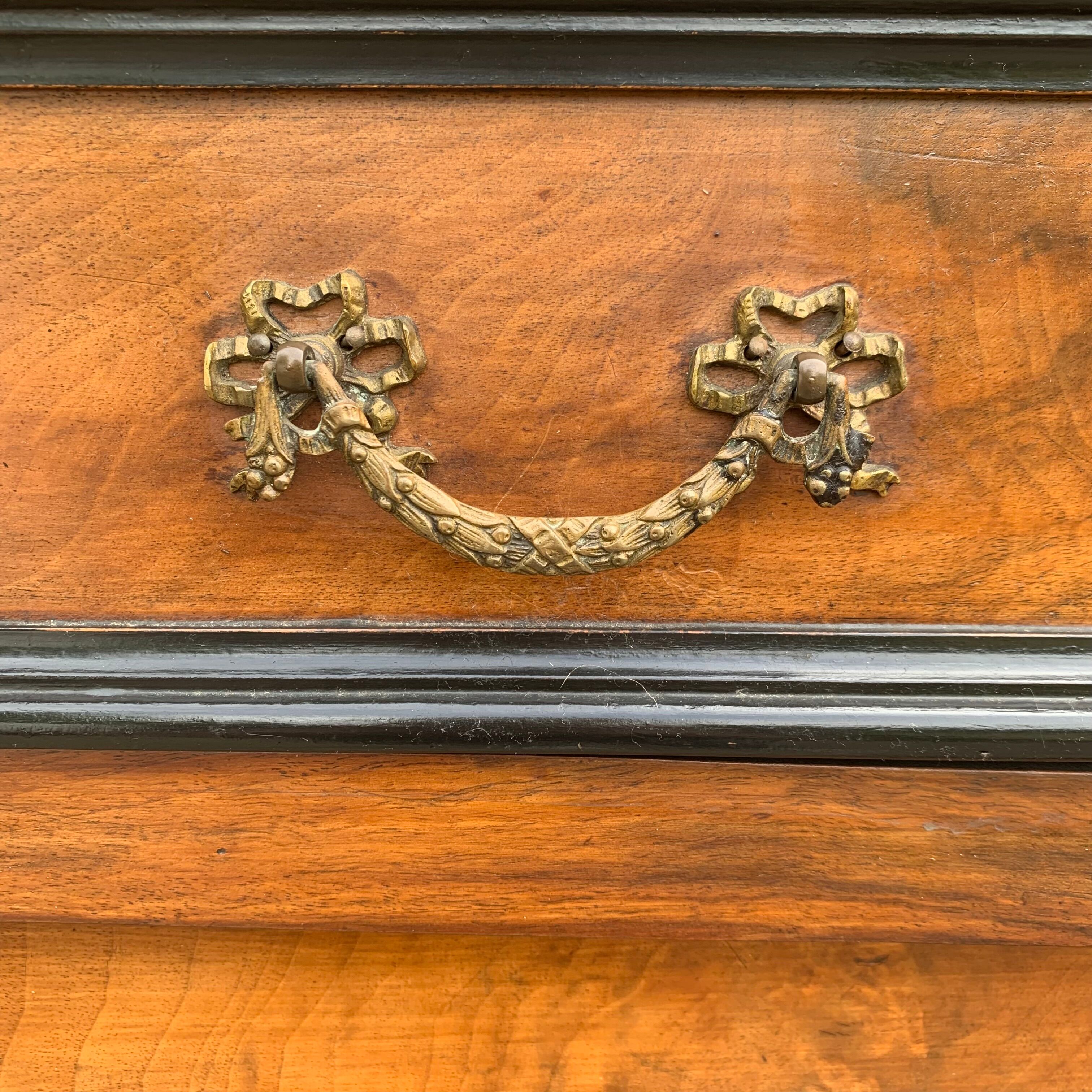 Armoire Napoléon III