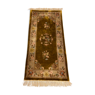 Chinese silk carpet, 124 cm x 62 cm