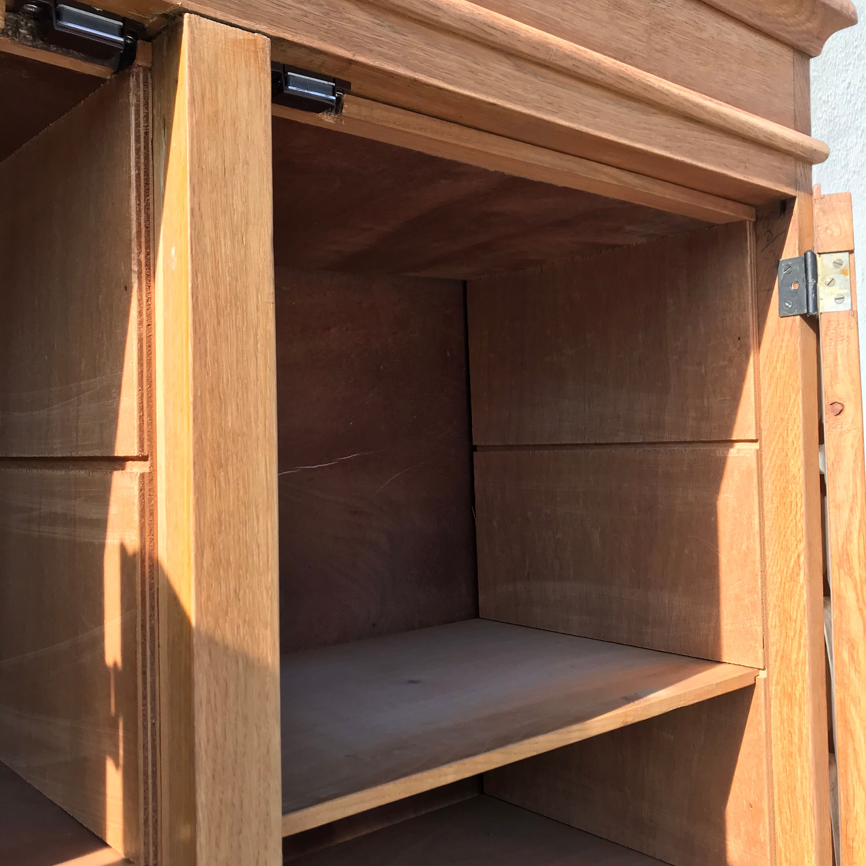 Vintage 1940 oak cabinet