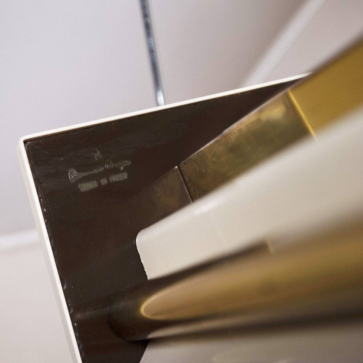 Table lamp in brass and lacquered metal with a fabric shade by Romeo Rega, 1960s.