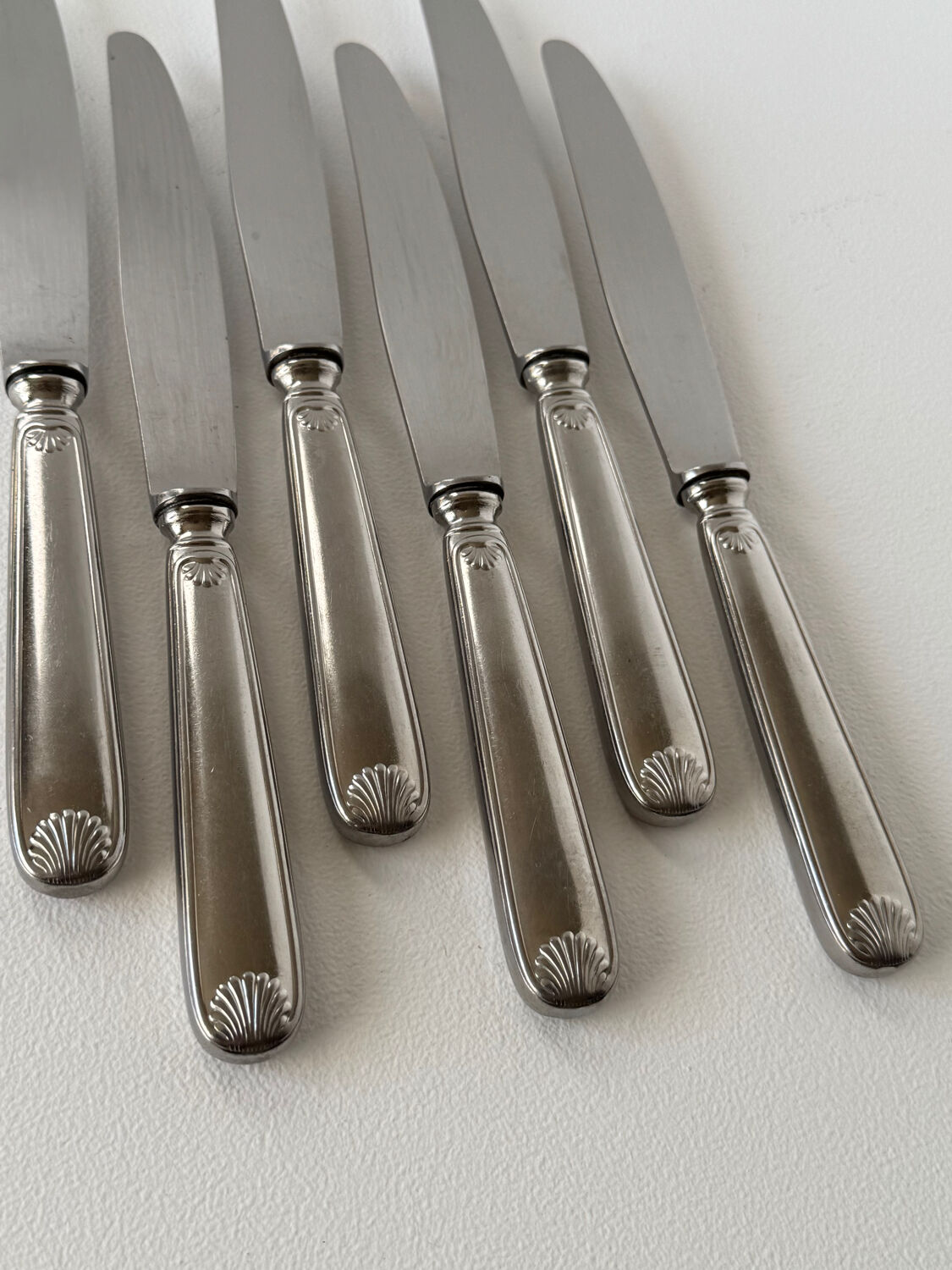 Set of 6 Vintage Modernist Sea Shell Design Dinner Knives