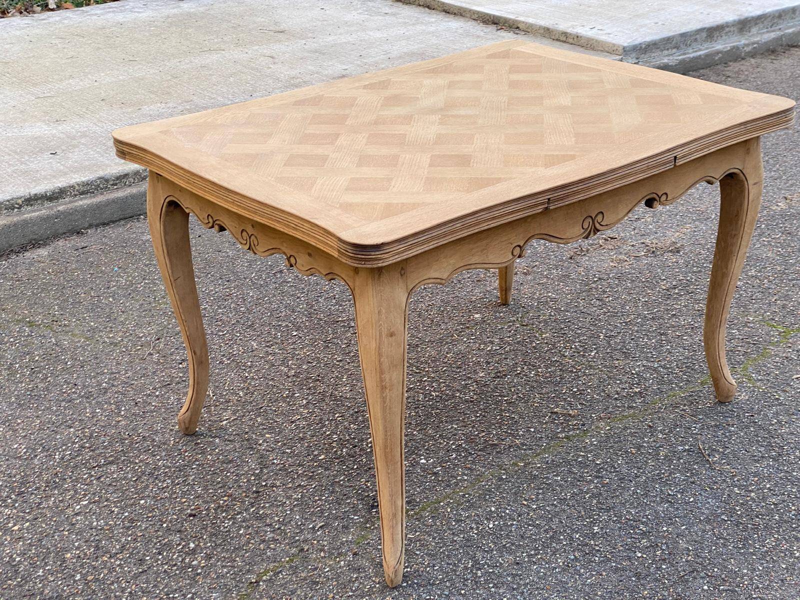 Louis XV extendable dining table, renovated, oak, 120-200cm, 19th century.
