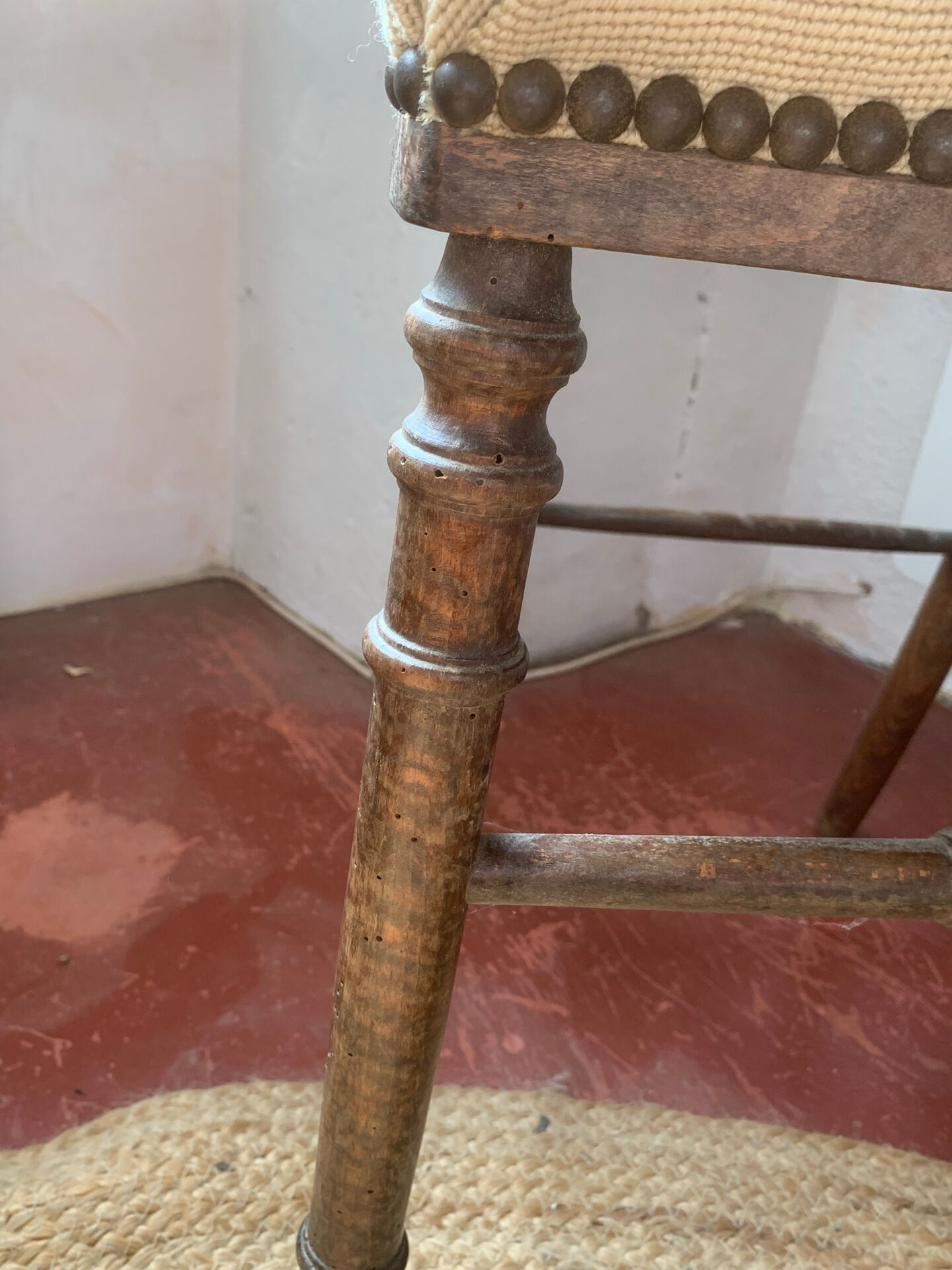 Paires de chaises tissu fleuri aux dames de France