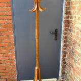 Baumann coat holder