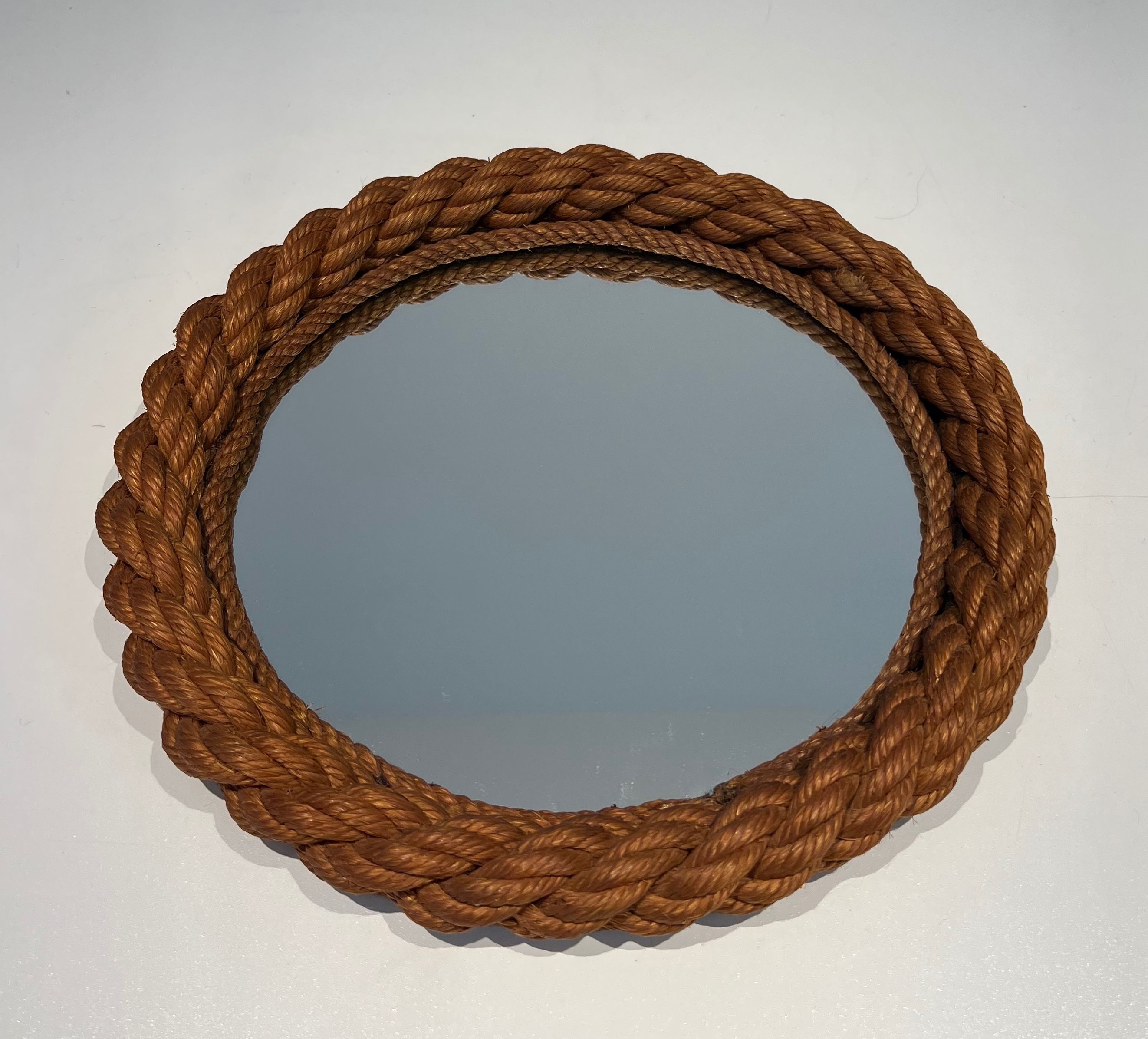 Round mirror in Audoux Minet rope.