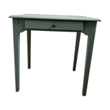 Children's table completely renovated