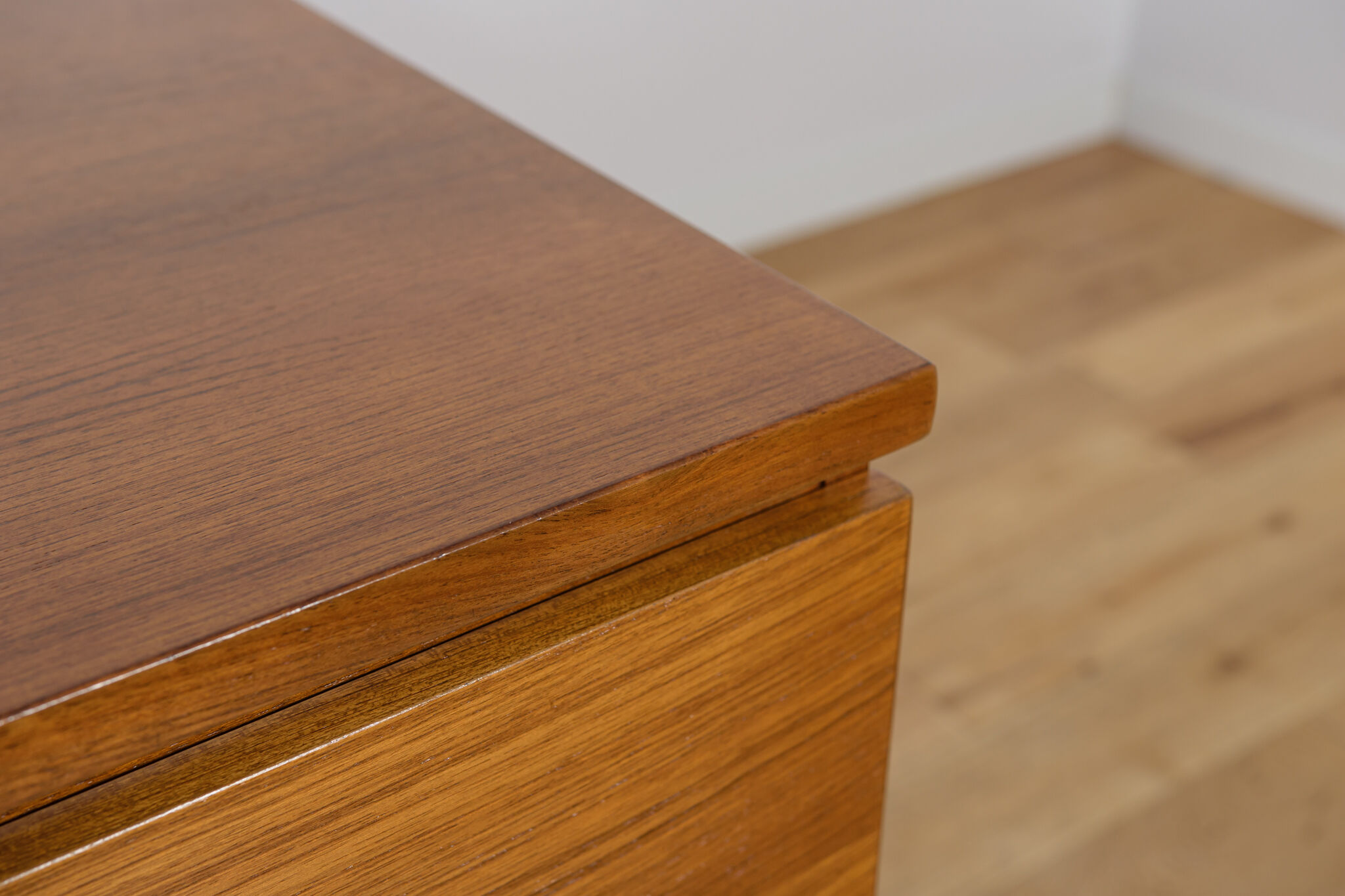 Mid-Century Teak Freestanding Desk by Torben Valeur & Henning Jensen for Dyrlund, Denmark, 1960s