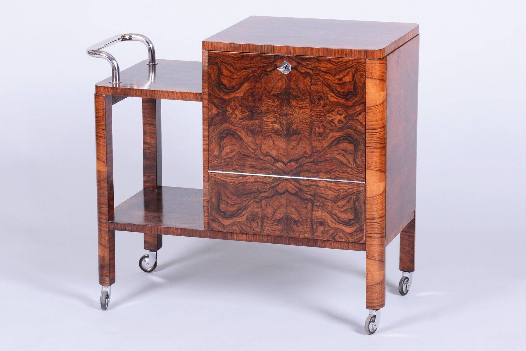 Trolley Art Déco en noyer, tchèque, années 1920