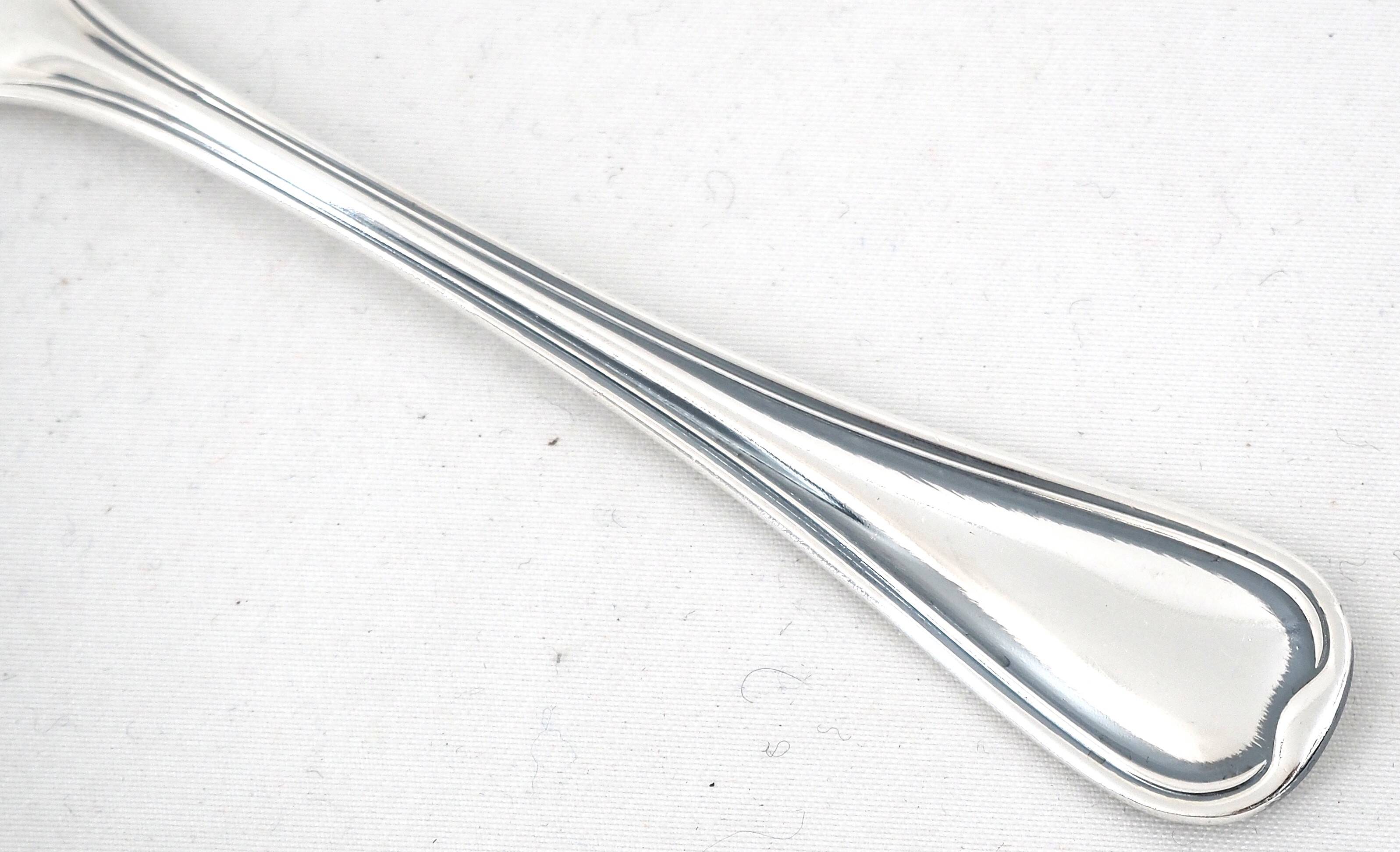 Ercuis Auteuil, 12 silver-plated oyster forks, in perfect condition.